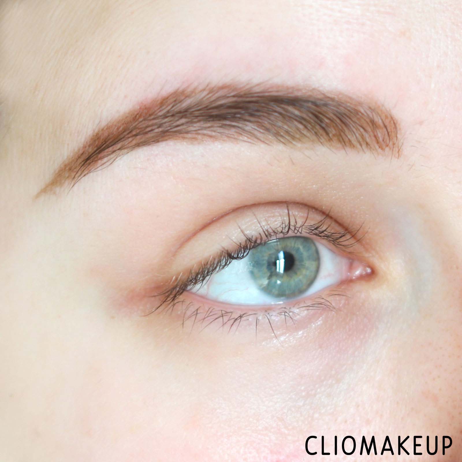 cliomakeup-recensione-correttore-loreal-infaillible-more-than-concealer-10