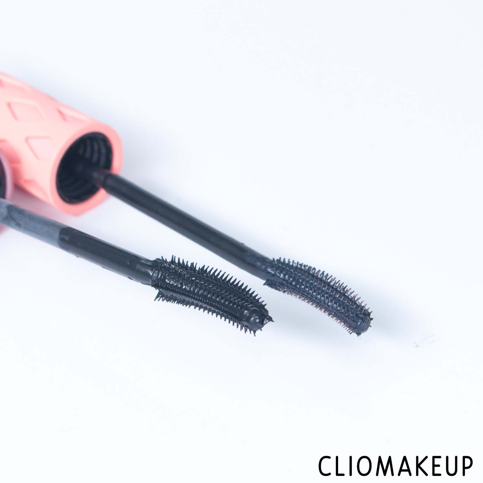 cliomakeup-recensione-dupe-benefit-roller-lash-mascara-maybelline-lash-sensational-mascara-3