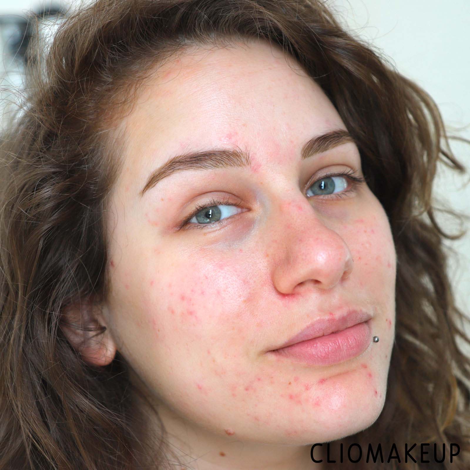 cliomakeup-recensione-essence-glow-boosting-pore-minimizing-primer-12