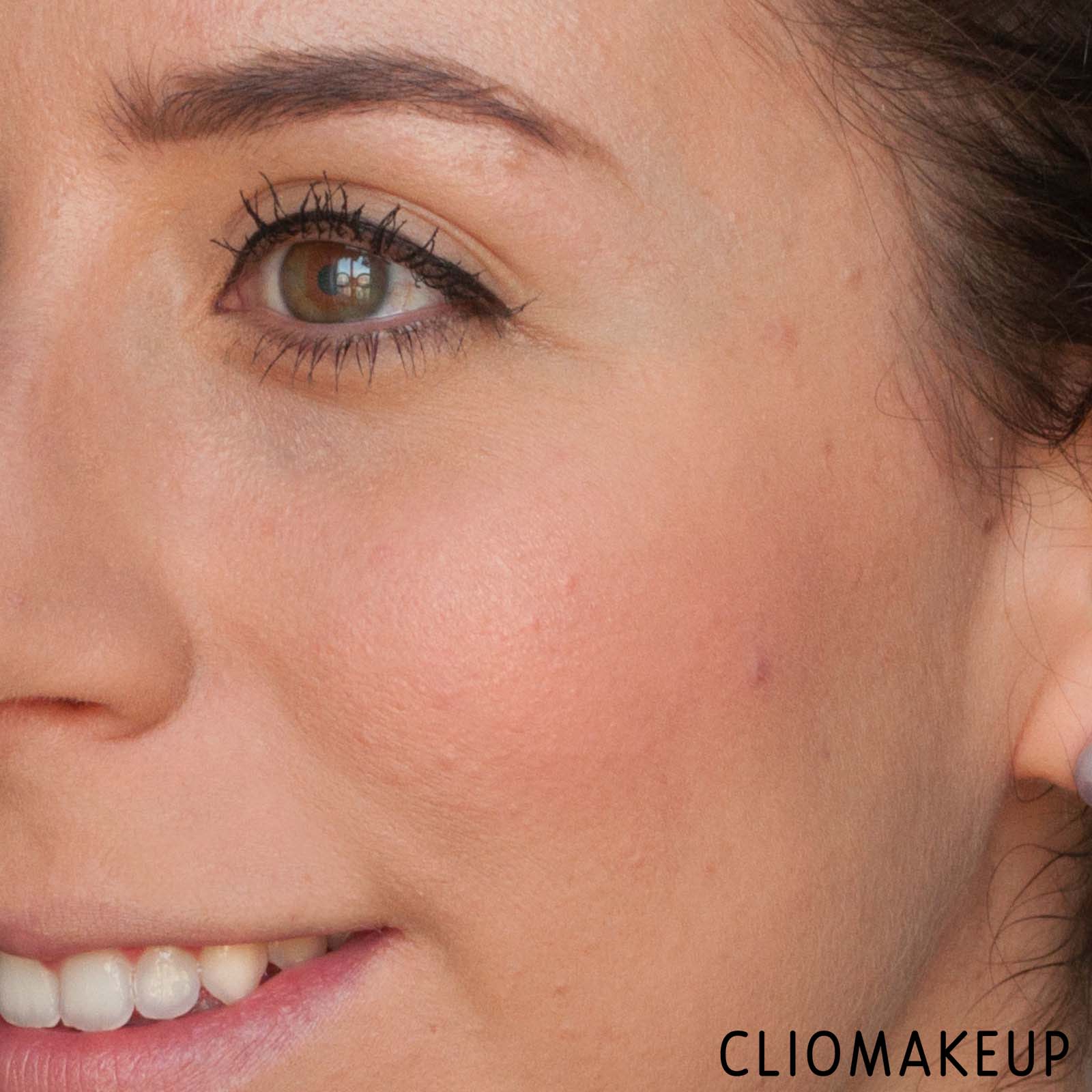cliomakeup-recensione-fondotinta-wycon-sking-glow-foundation-14