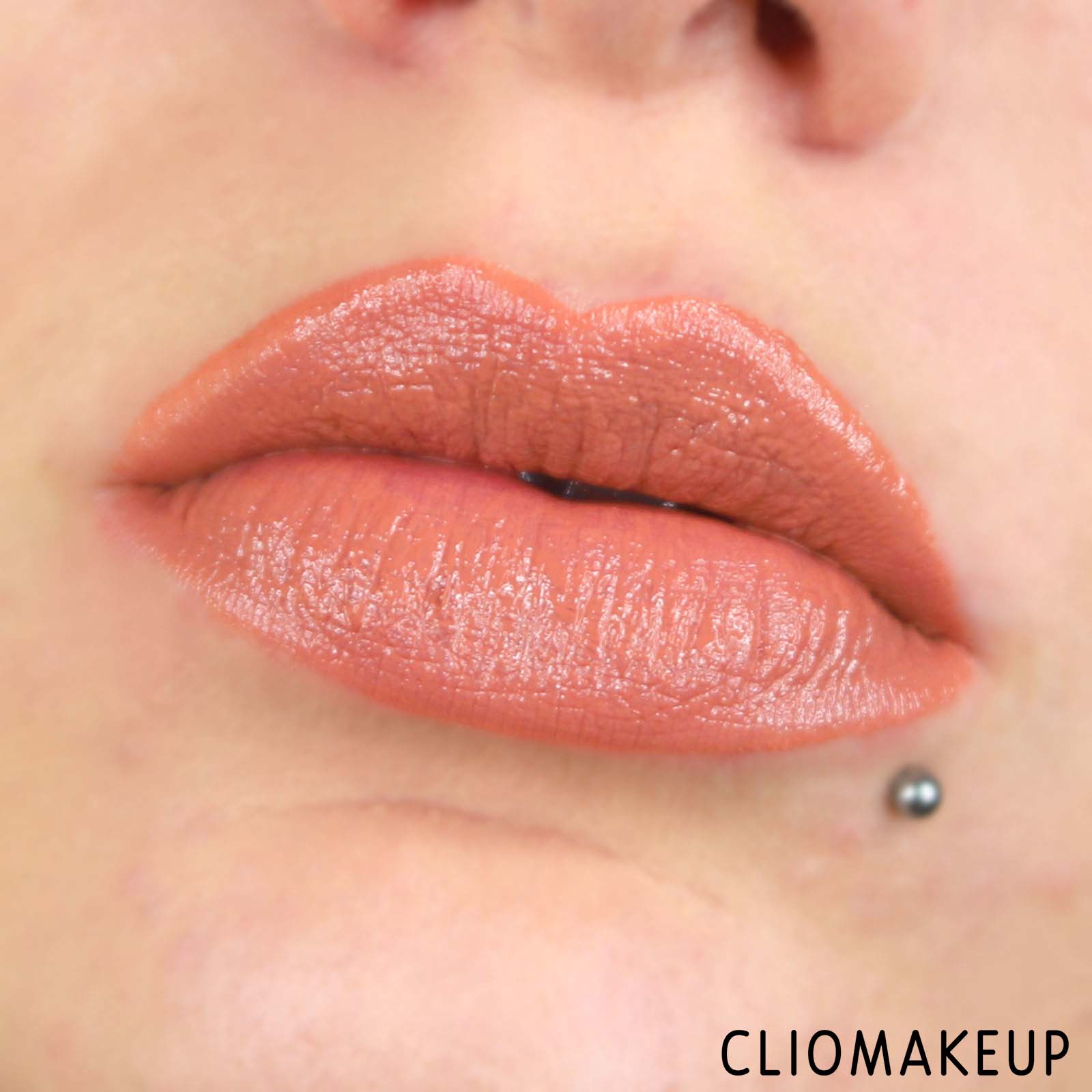 cliomakeup-recensione-gloss-wycon-glowssom-lips-13