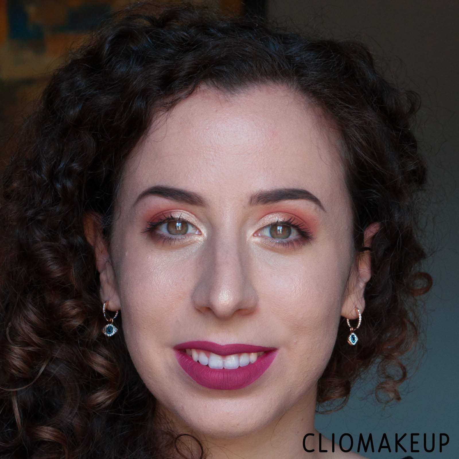 cliomakeup-recensione-illuminante-anastasia-beverly-hills-loose-highlighter-14