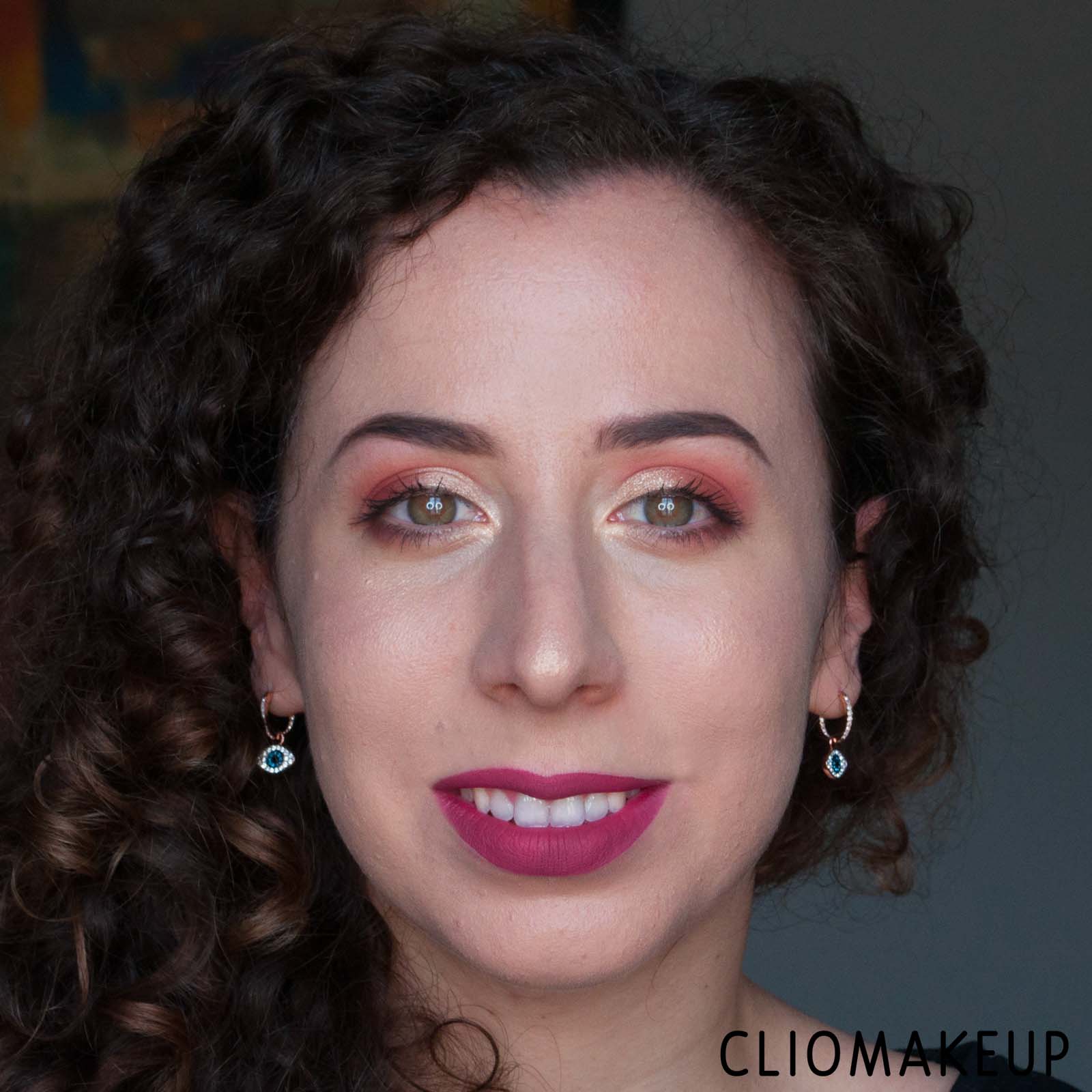 cliomakeup-recensione-illuminante-anastasia-beverly-hills-loose-highlighter-15