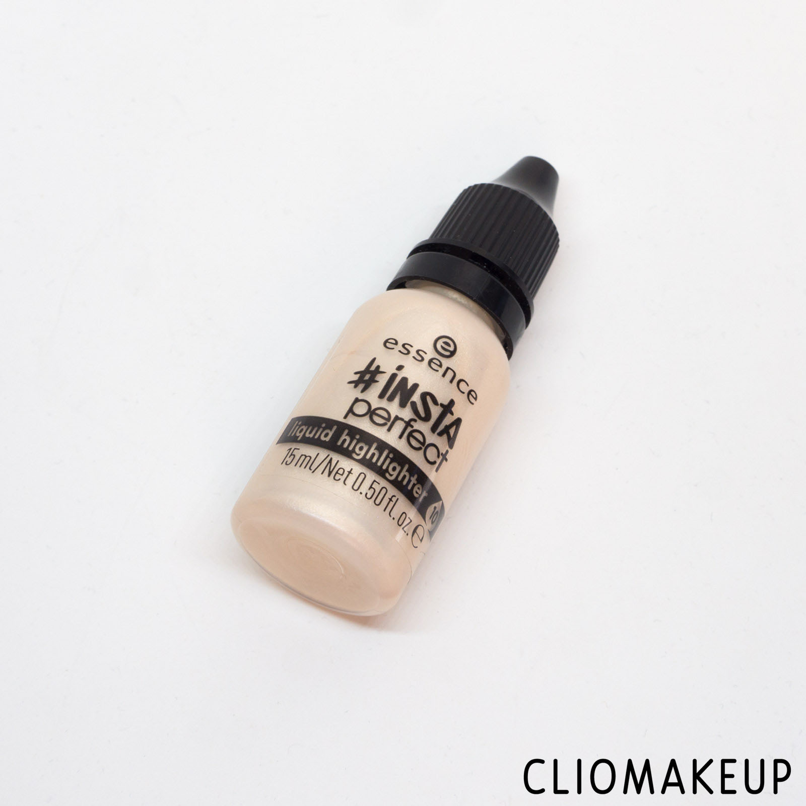 cliomakeup-recensione-illuminante-viso-liquido-essence-#instaperfect-liquid-highlighter-2