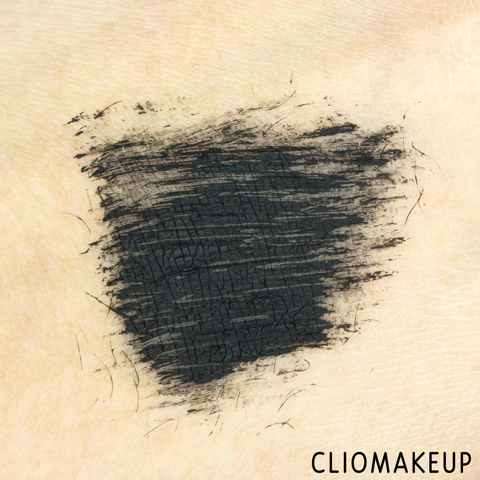 cliomakeup-recensione-mascara-pupa-vamp-mascara-all-in-one-7