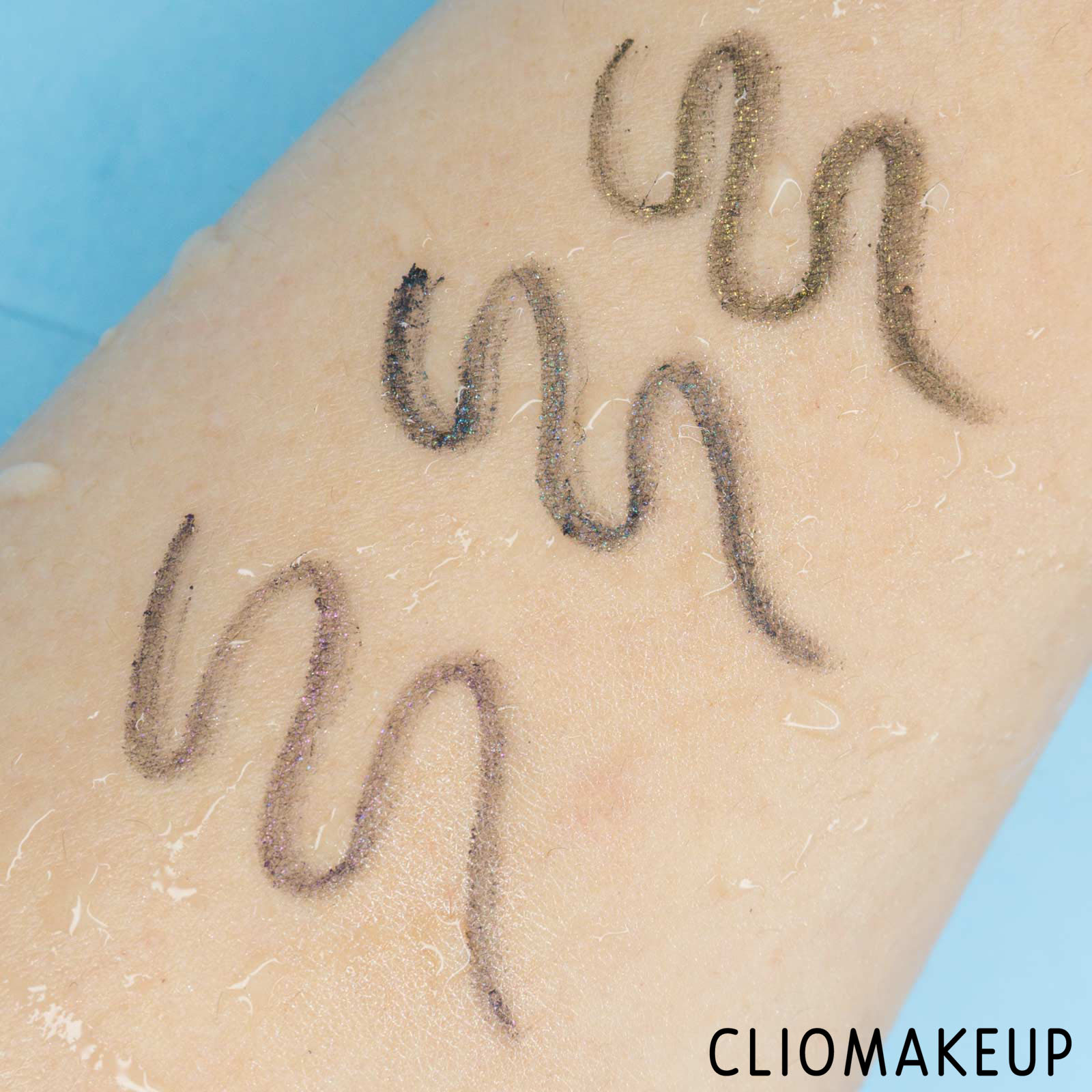 cliomakeup-recensione-matite-essence-smokey-crystal-ultra-longlasting-eye-pencil-8