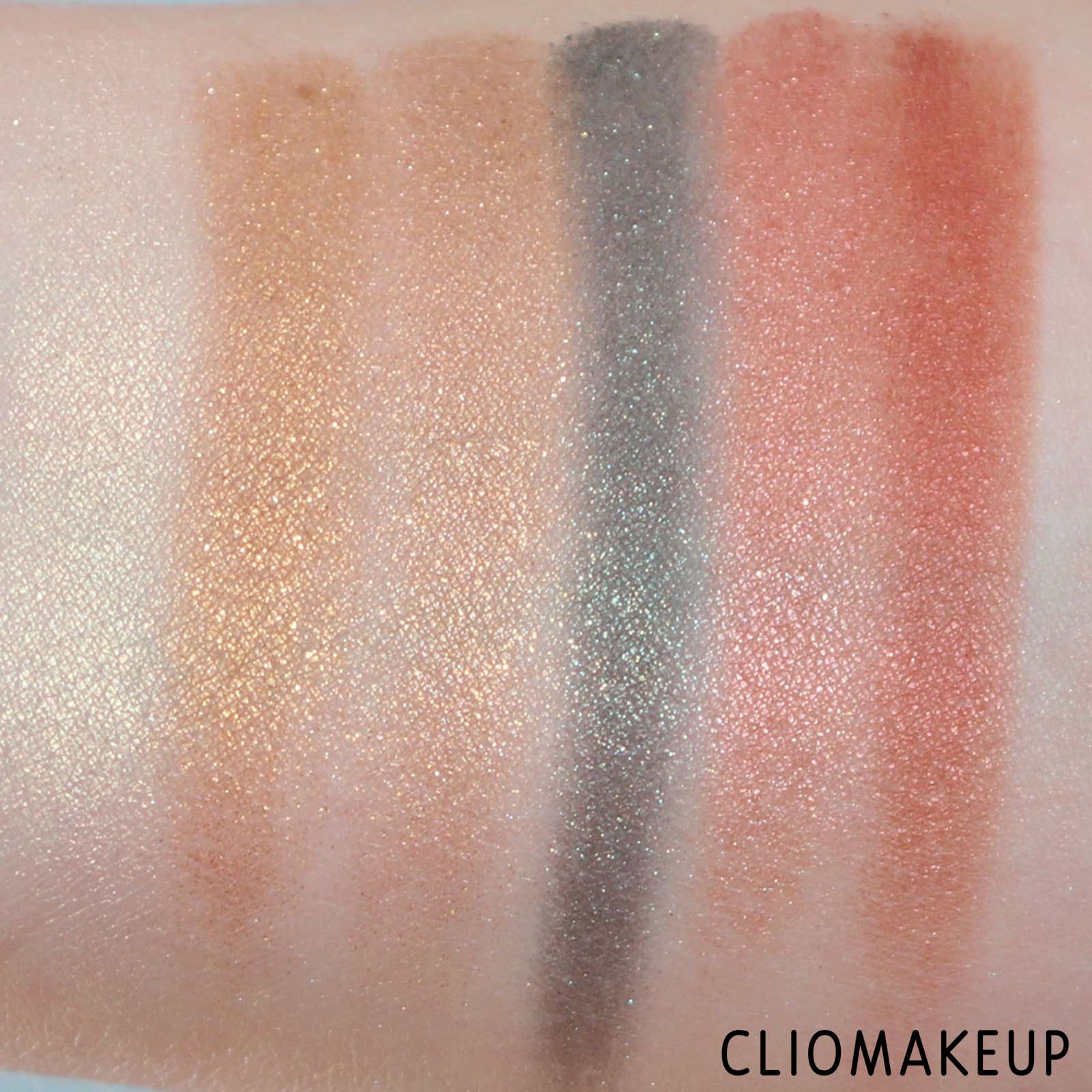 cliomakeup-recensione-palette-charlotte-tilbury-the-icon-eyeshadow-palette-6