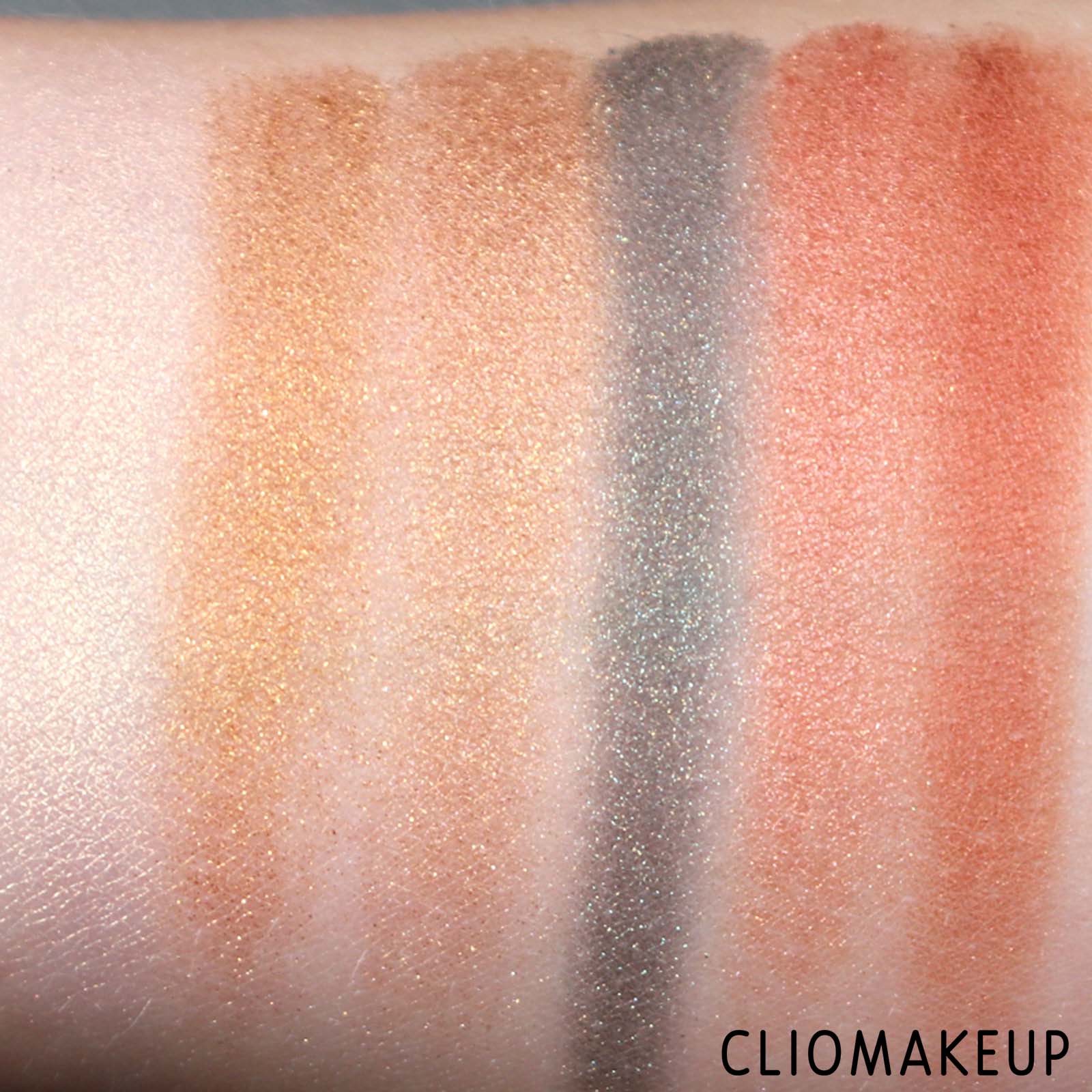 cliomakeup-recensione-palette-charlotte-tilbury-the-icon-eyeshadow-palette-7