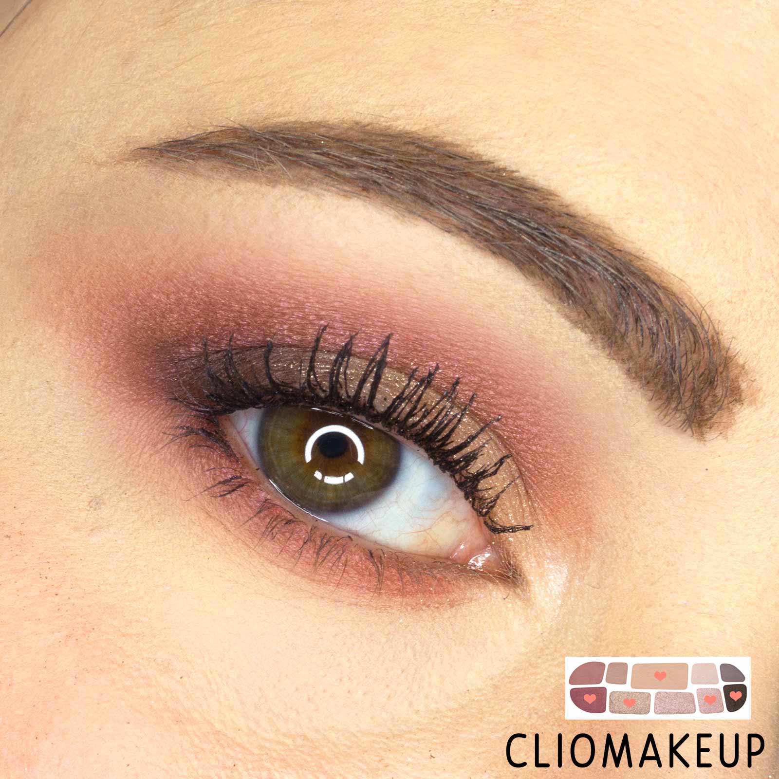 cliomakeup-recensione-palette-essence-blushed-eyeshadow-palette-11