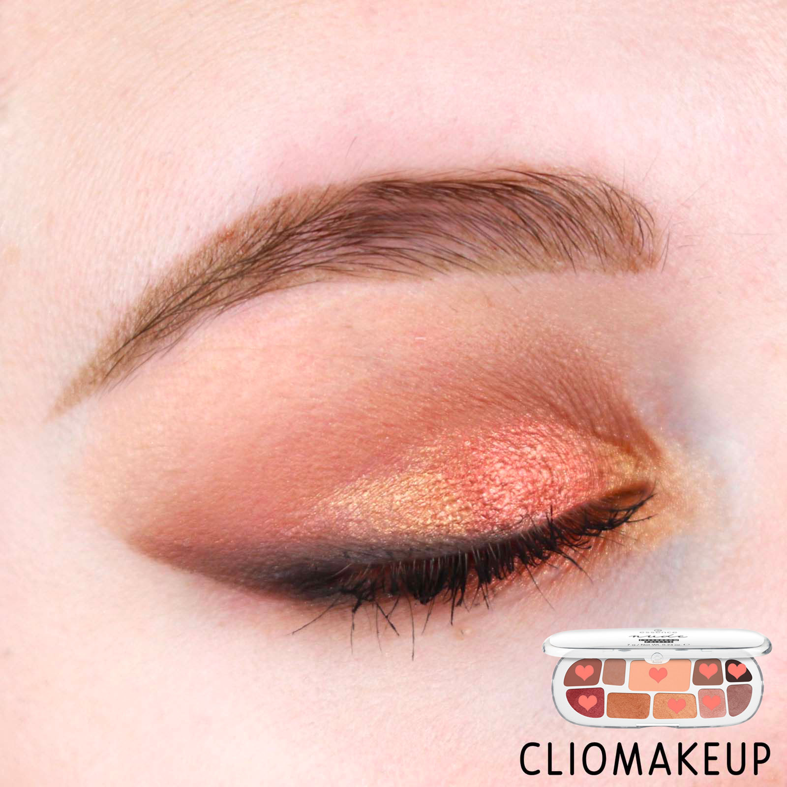 cliomakeup-recensione-palette-essence-nude-eyeshadow-palette-15