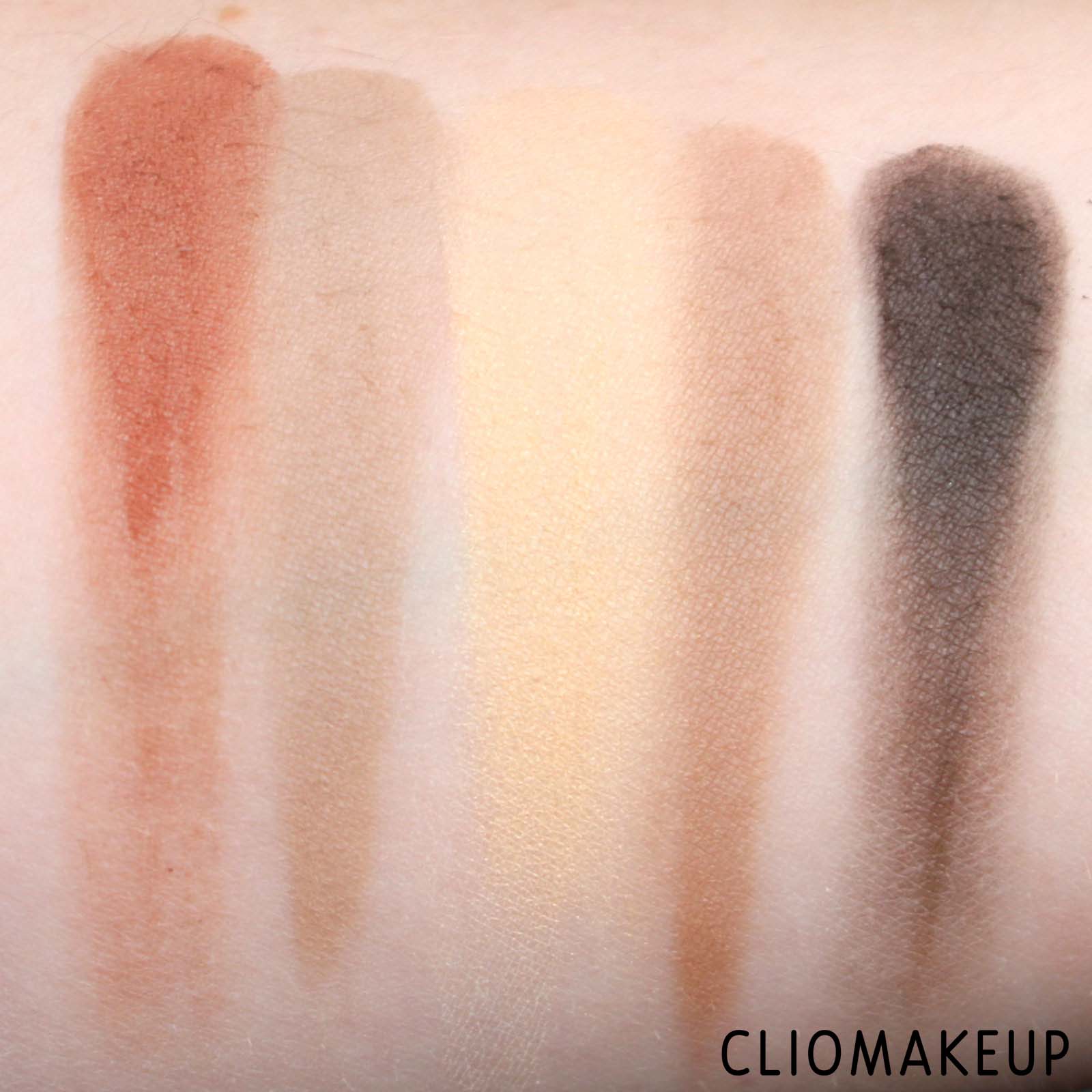 cliomakeup-recensione-palette-essence-nude-eyeshadow-palette-7