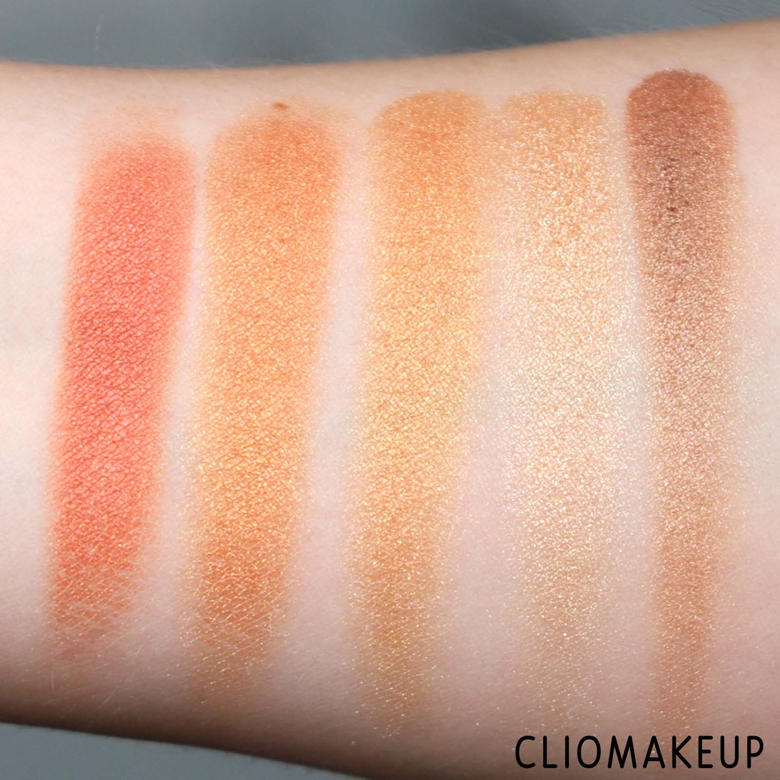 cliomakeup-recensione-palette-essence-nude-eyeshadow-palette-9