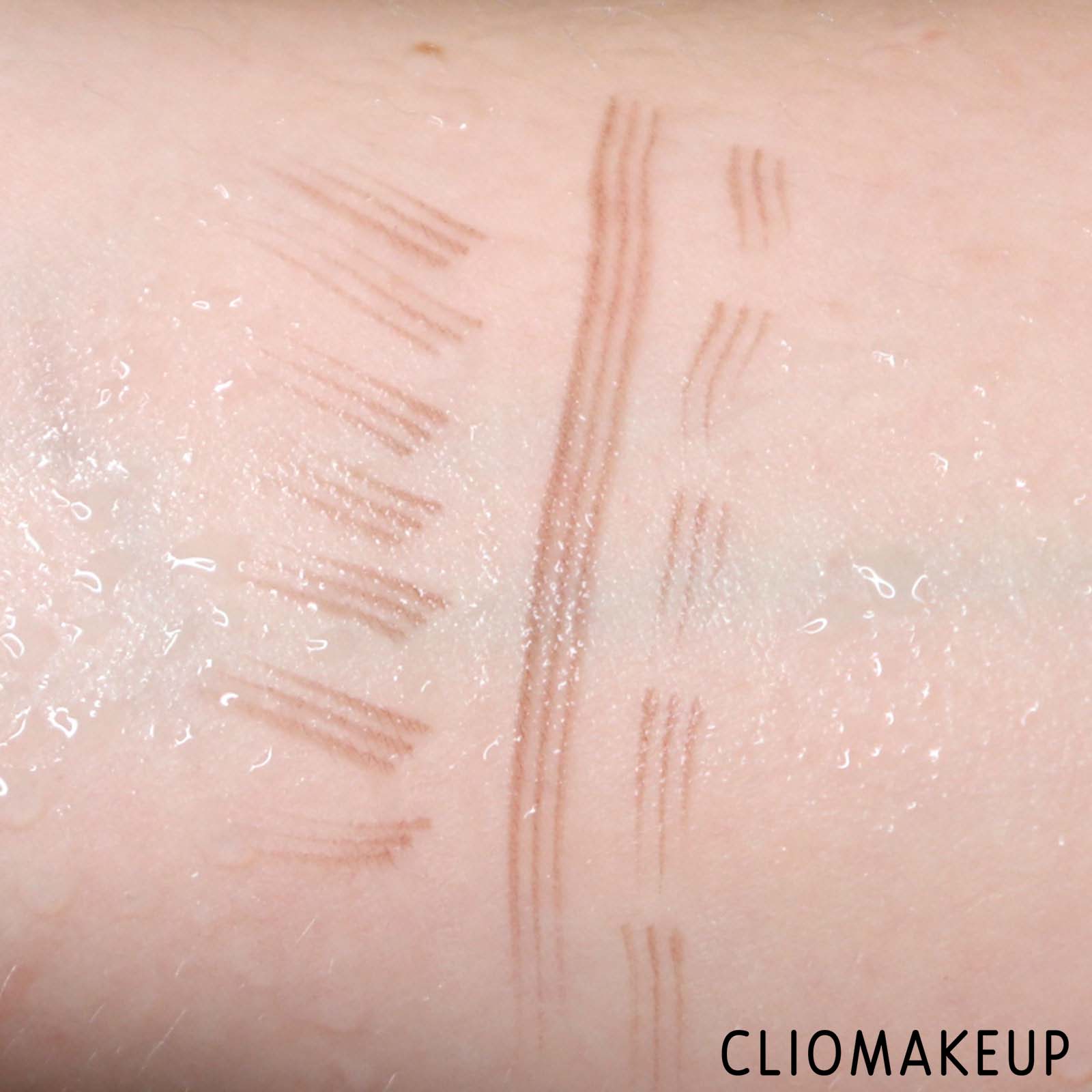 cliomakeup-recensione-pennarello-sopracciglia-deborah-24-ore-brow-marker-8