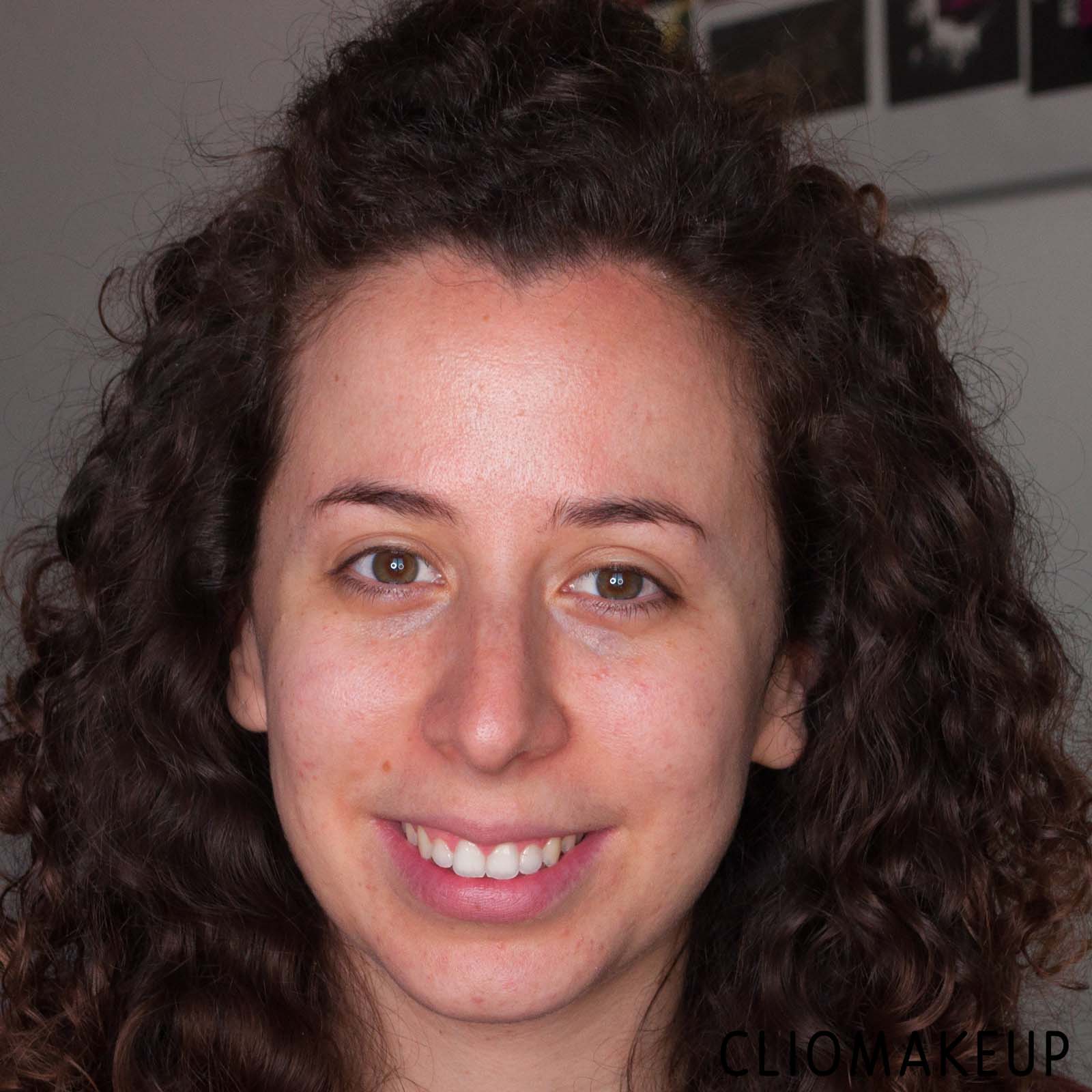 cliomakeup-recensione-primer-viso-pupa-natural-side-face-primer-11