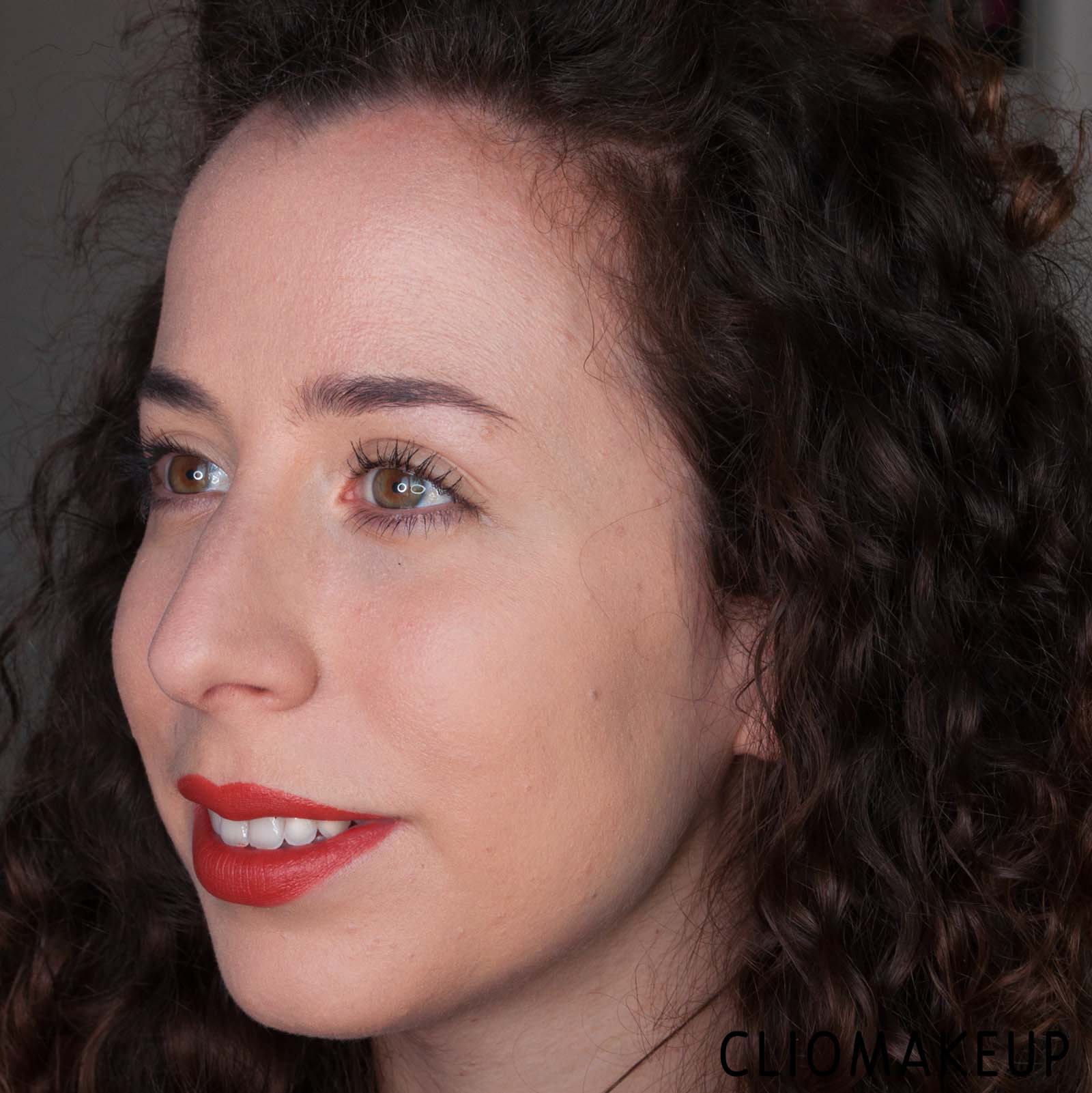 cliomakeup-recensione-primer-viso-pupa-natural-side-face-primer-13