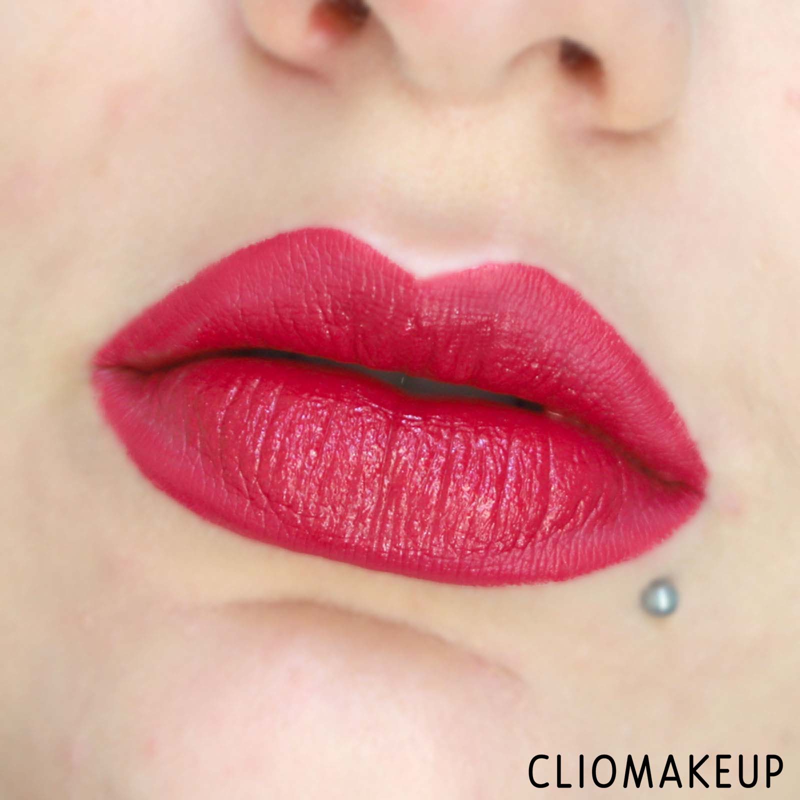 cliomakeup-recensione-rossetto-estee-lauder-pure-color-desire-14