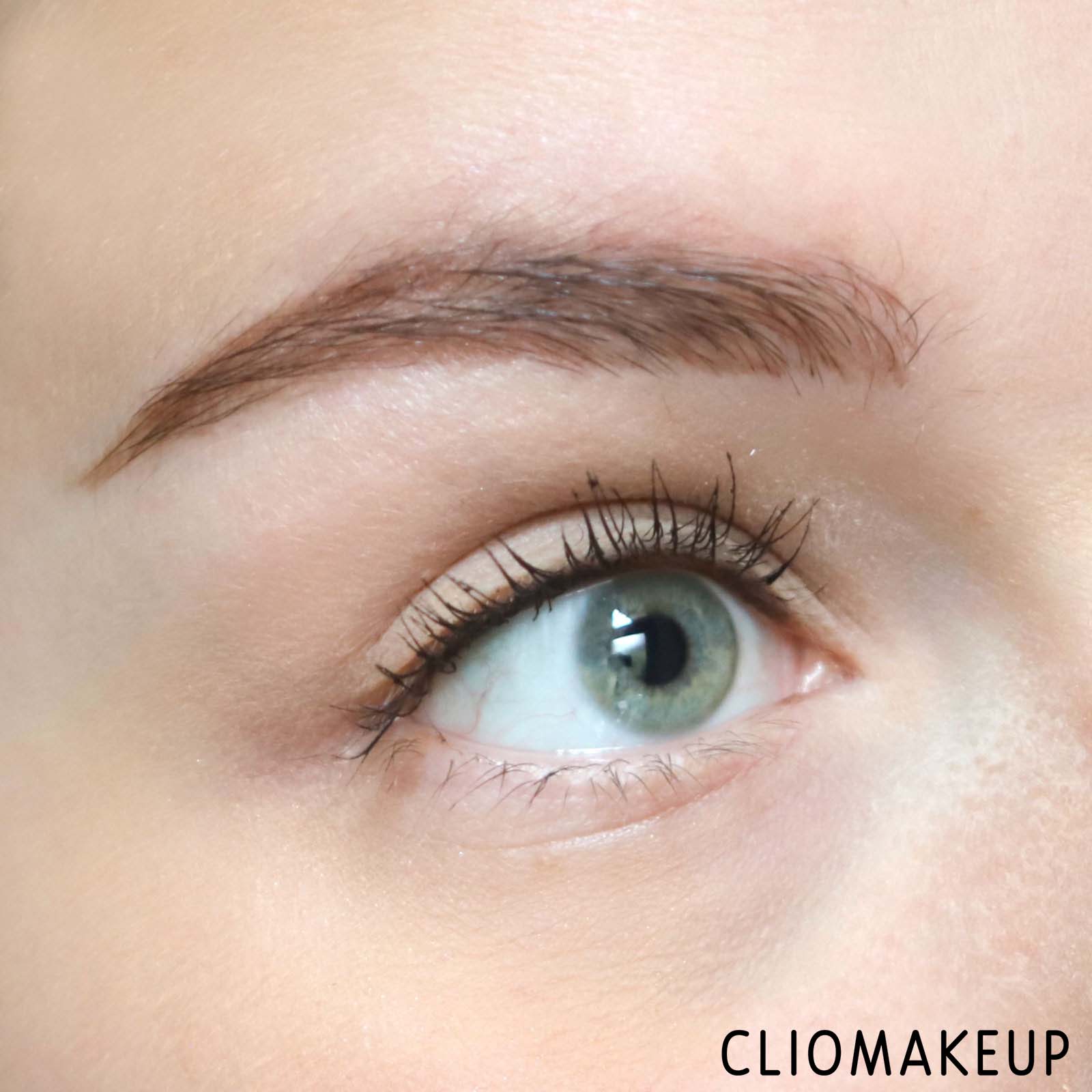 cliomakeup-recensione-eyeliner-cremoso-kat-von-d-cake-pencil-10