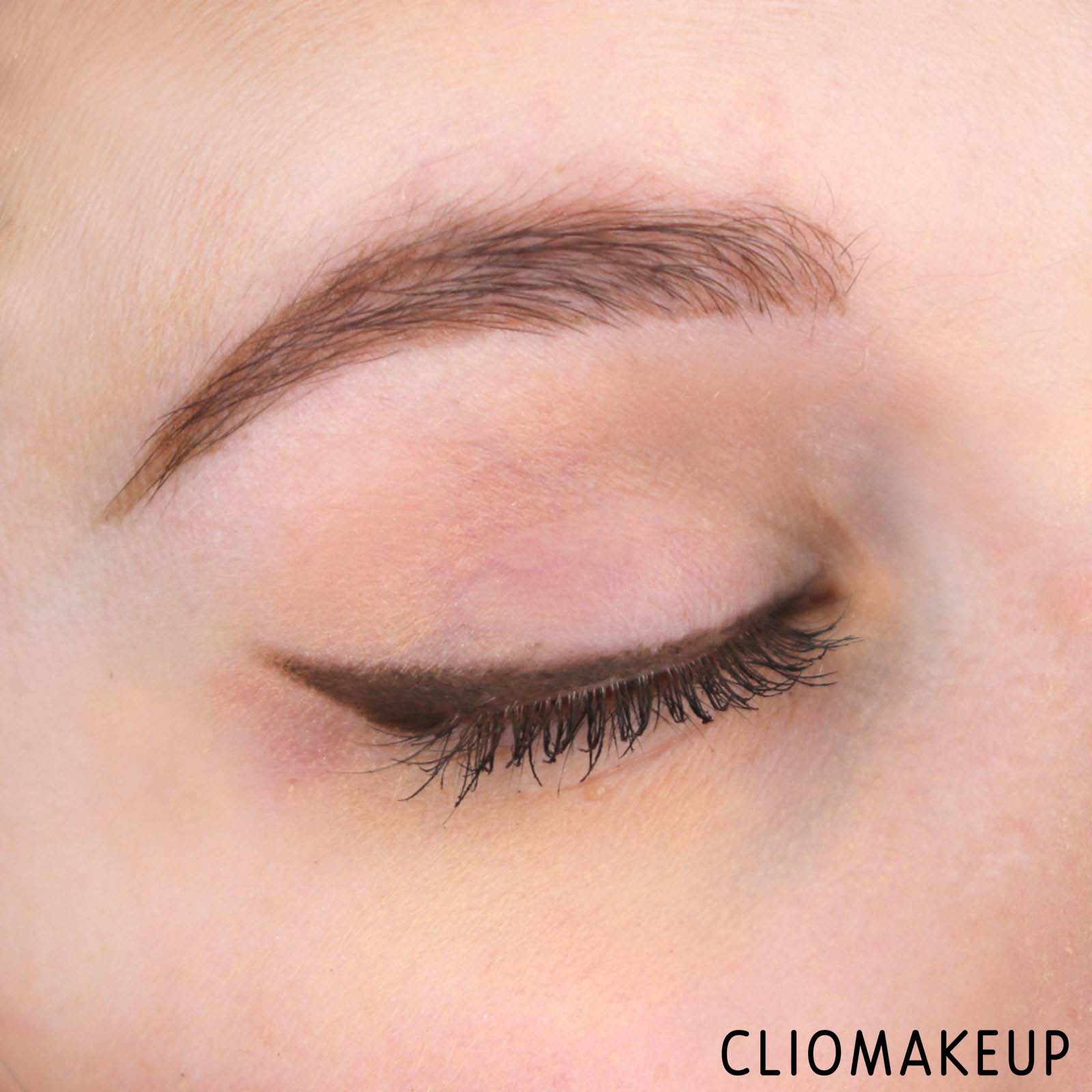 cliomakeup-recensione-eyeliner-cremoso-kat-von-d-cake-pencil-15