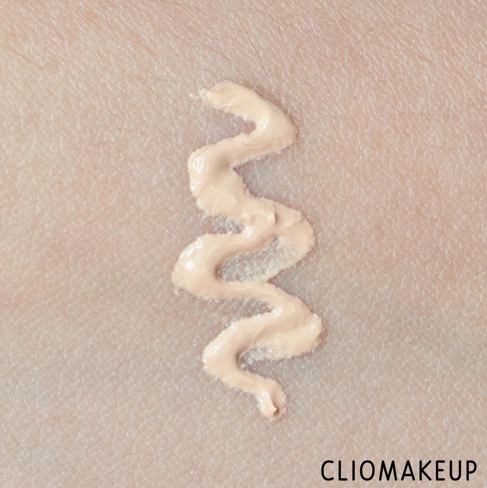 cliomakeup-recensione-fondotinta-kiko-ocean-feel-fluid-foundation-7