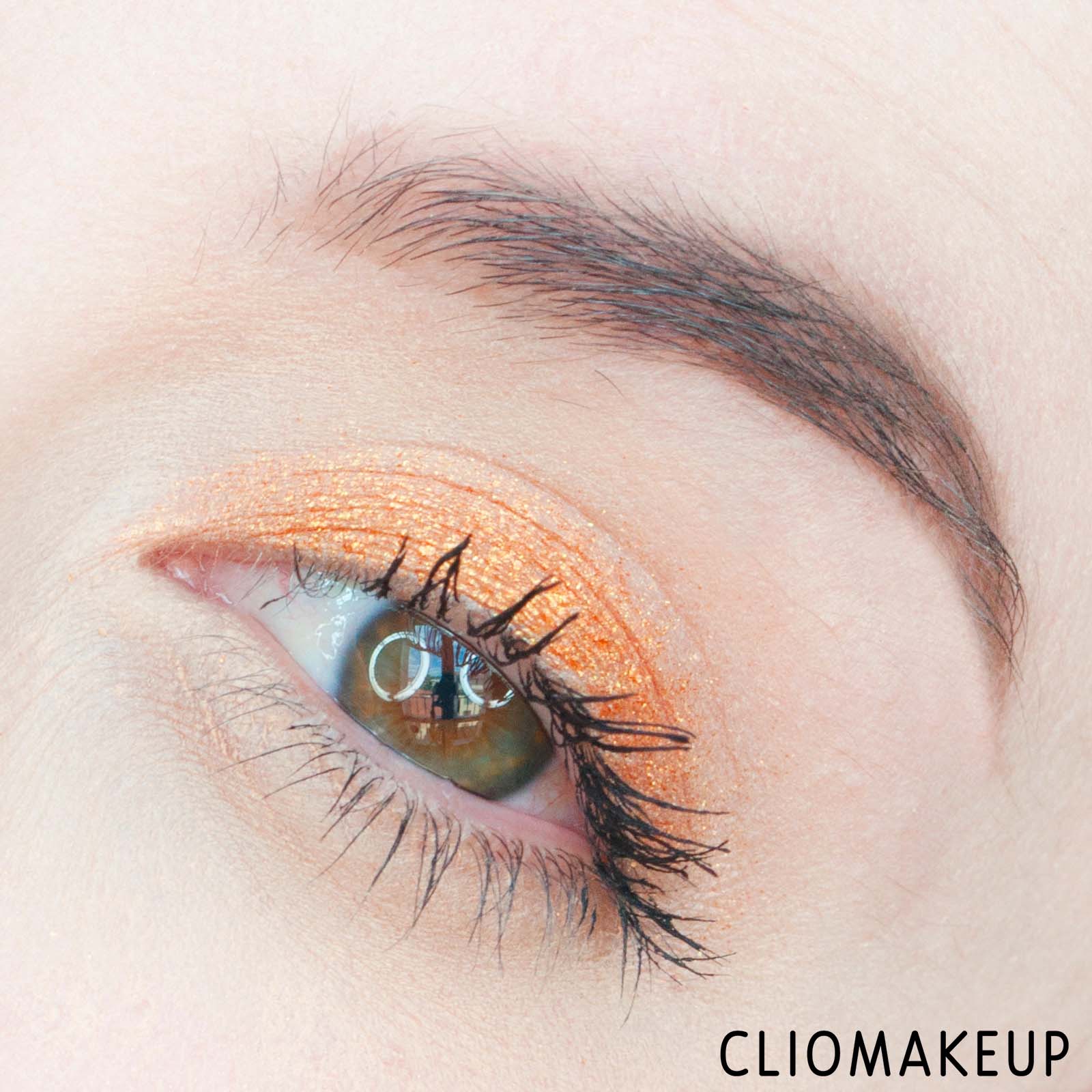 cliomakeup-recensione-ombretti-mac-extra-dimension-foil-eyeshadow-11