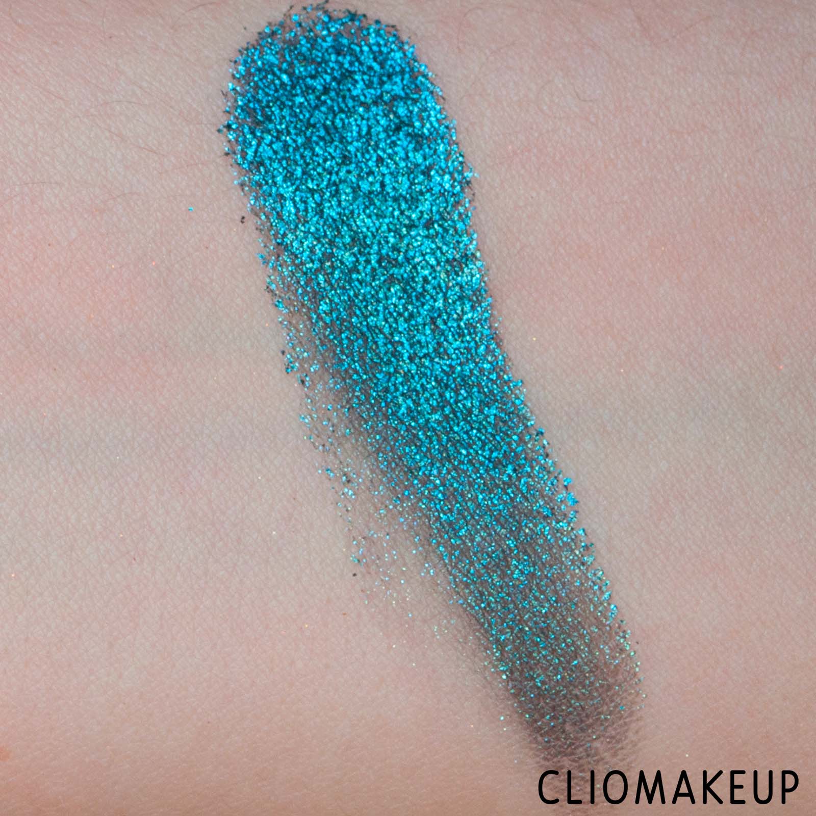 cliomakeup-recensione-ombretti-mac-extra-dimension-foil-eyeshadow-9