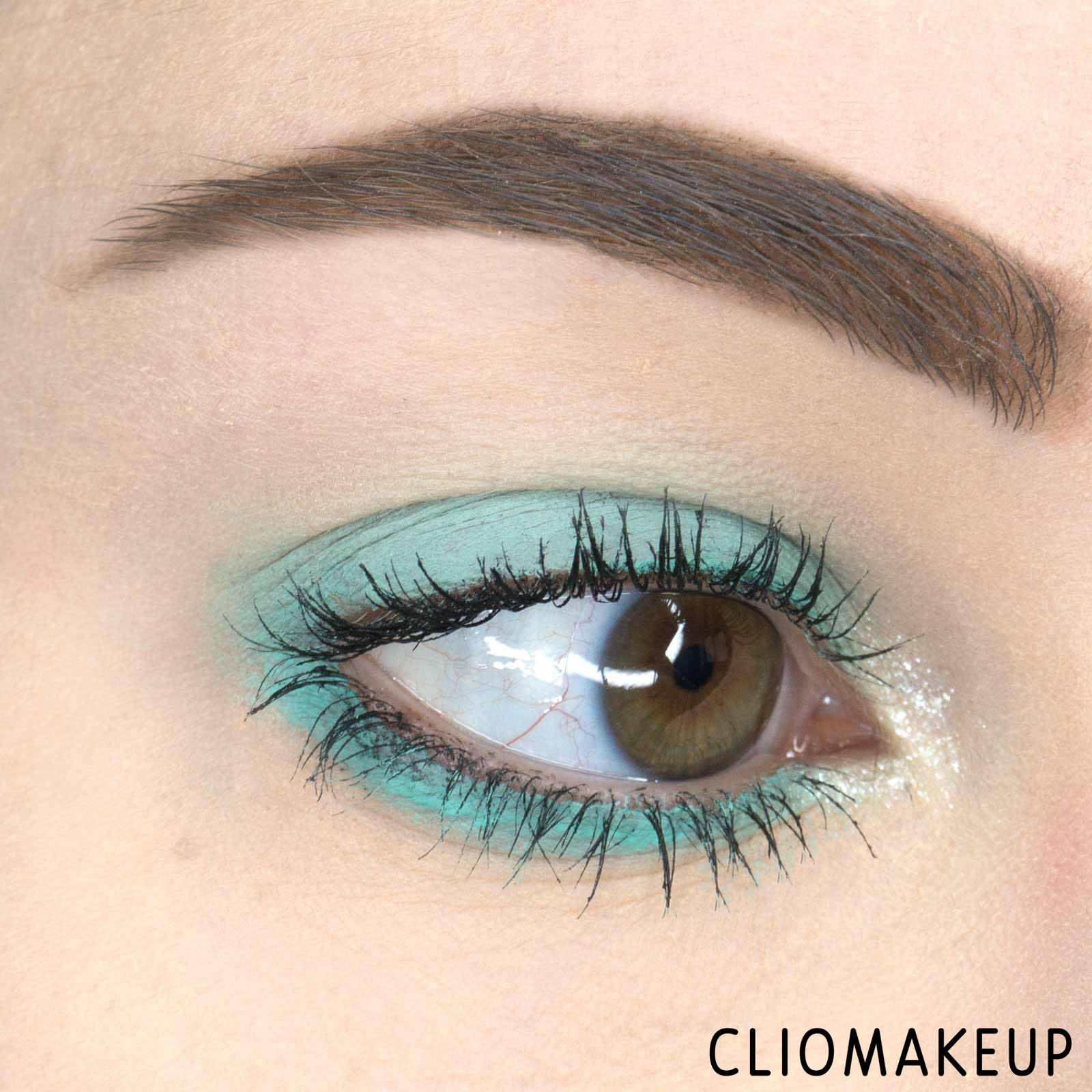 cliomakeup-recensione-ombretto-liquido-huda-beauty-matte-e-metal-melted-shadows-11