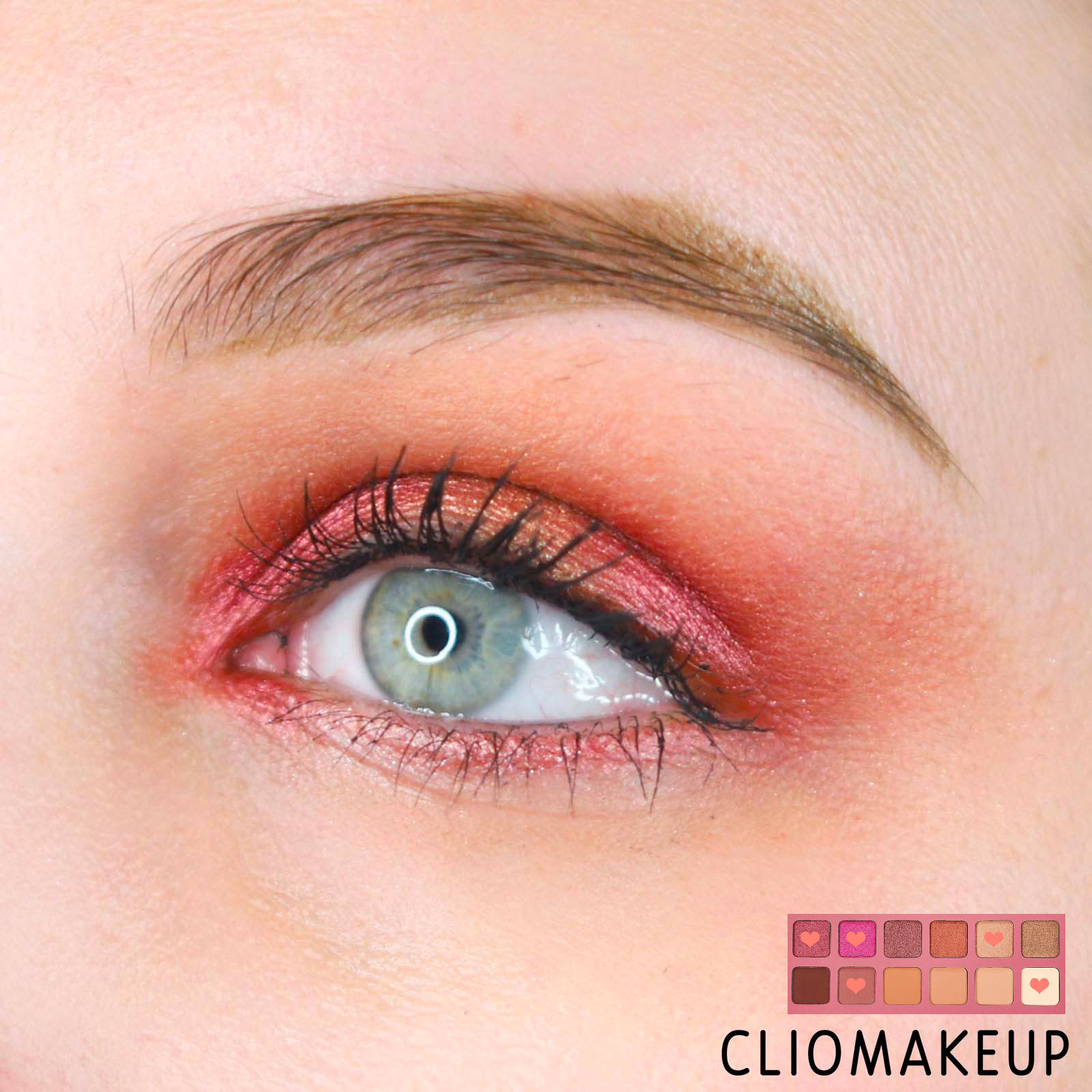 cliomakeup-recensione-palette-illamasqua-unveiled-artistry-palette-14