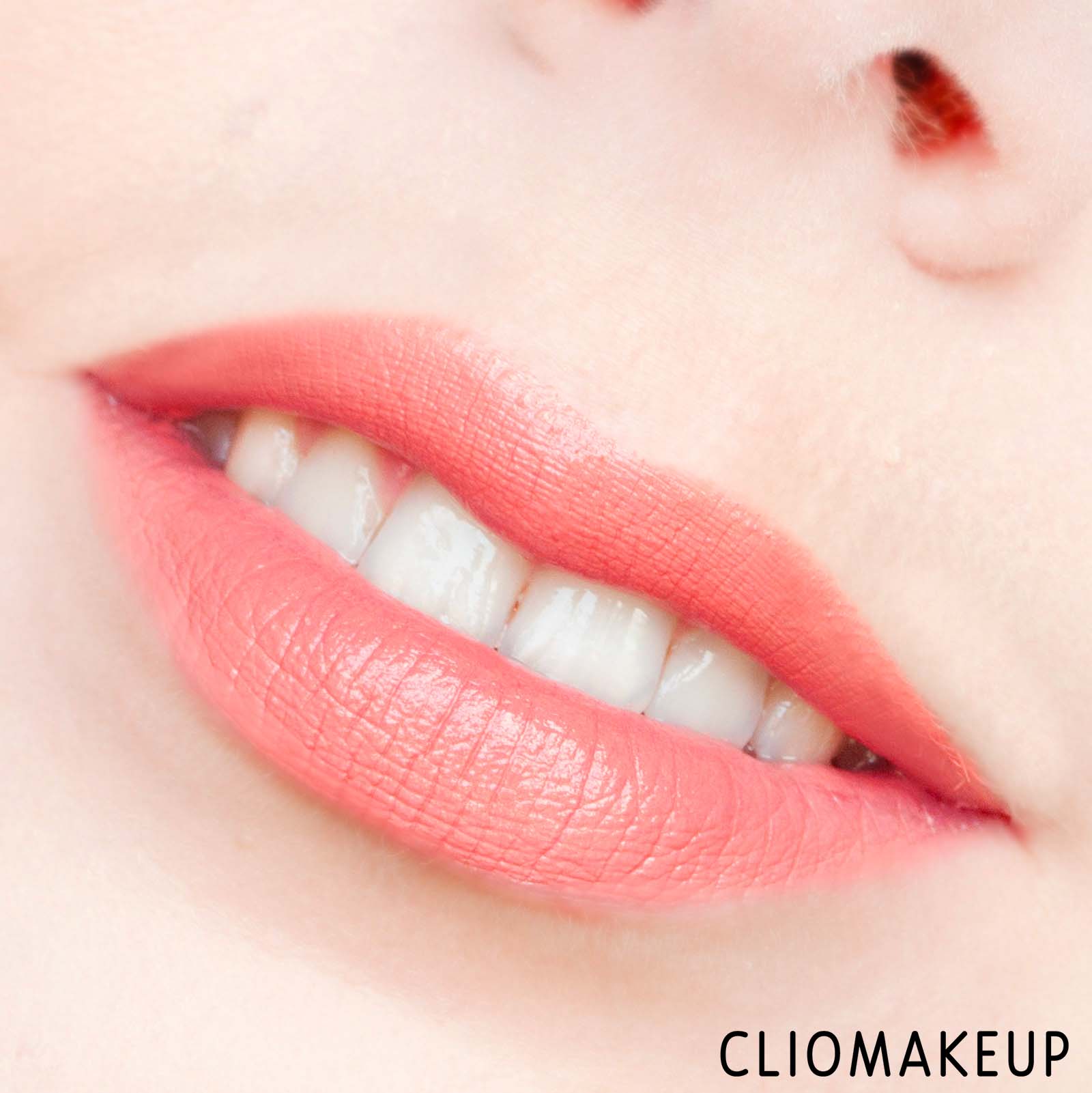 cliomakeup-recensione-rossetti-cremosi-wycon-sunproof-lipstick-14