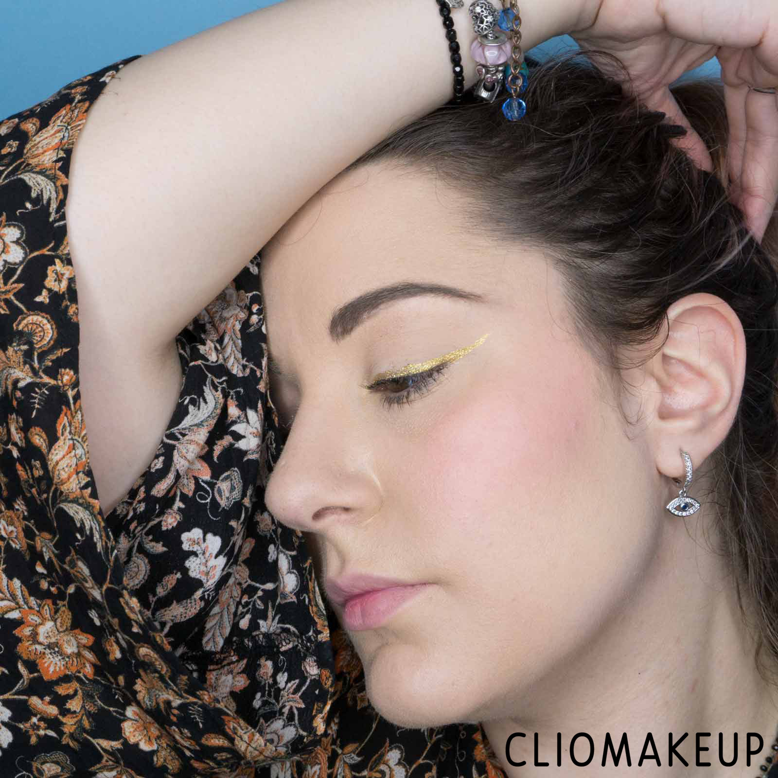 cliomakeup-recensione-blush-nyx-bare-with-me-blush-in-stick-15