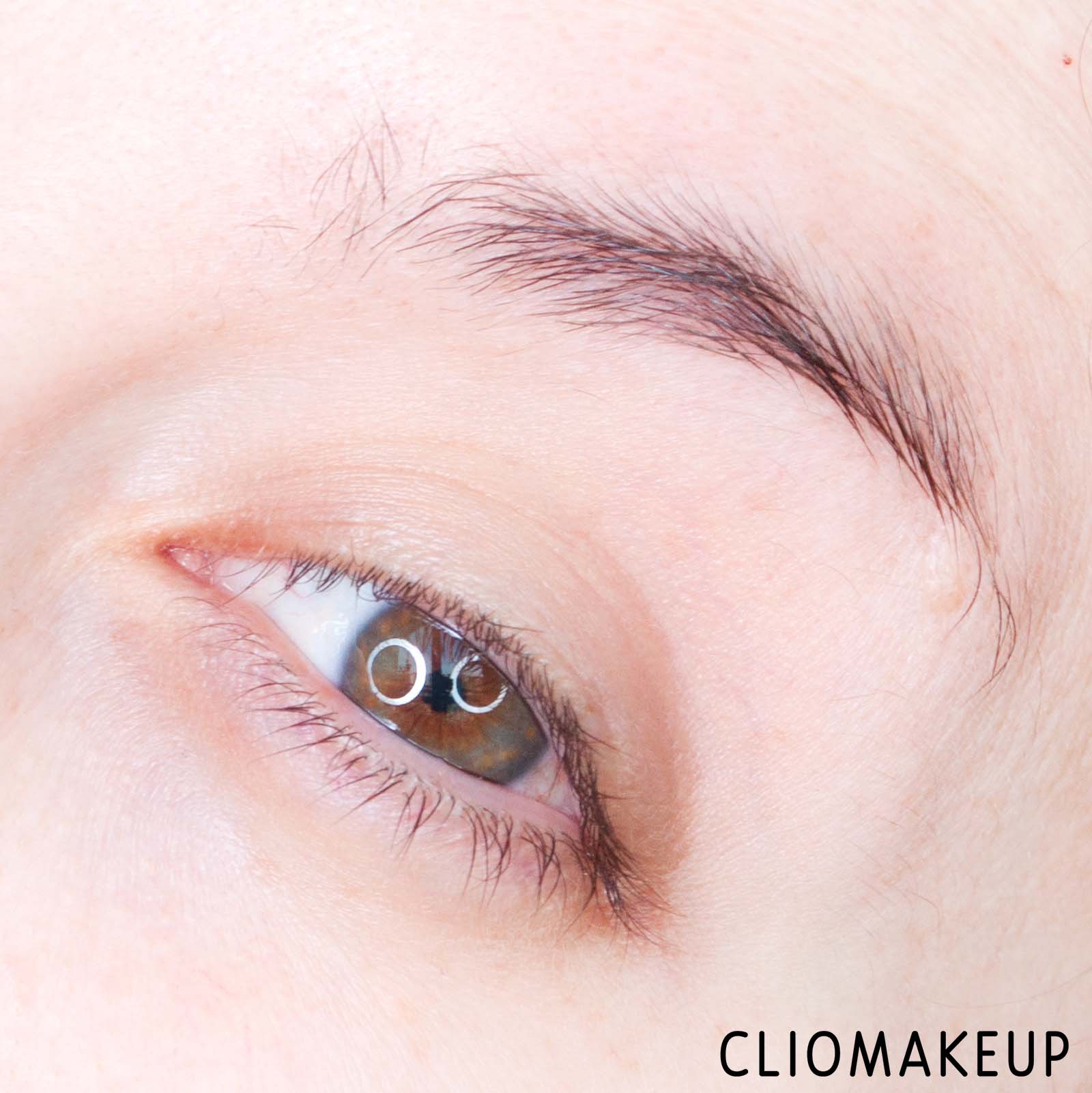 cliomakeup-recensione-dupe-kat-von-d-signature-brow-precision-pencil-essence-micro-precise-eyebrow-pencil-9
