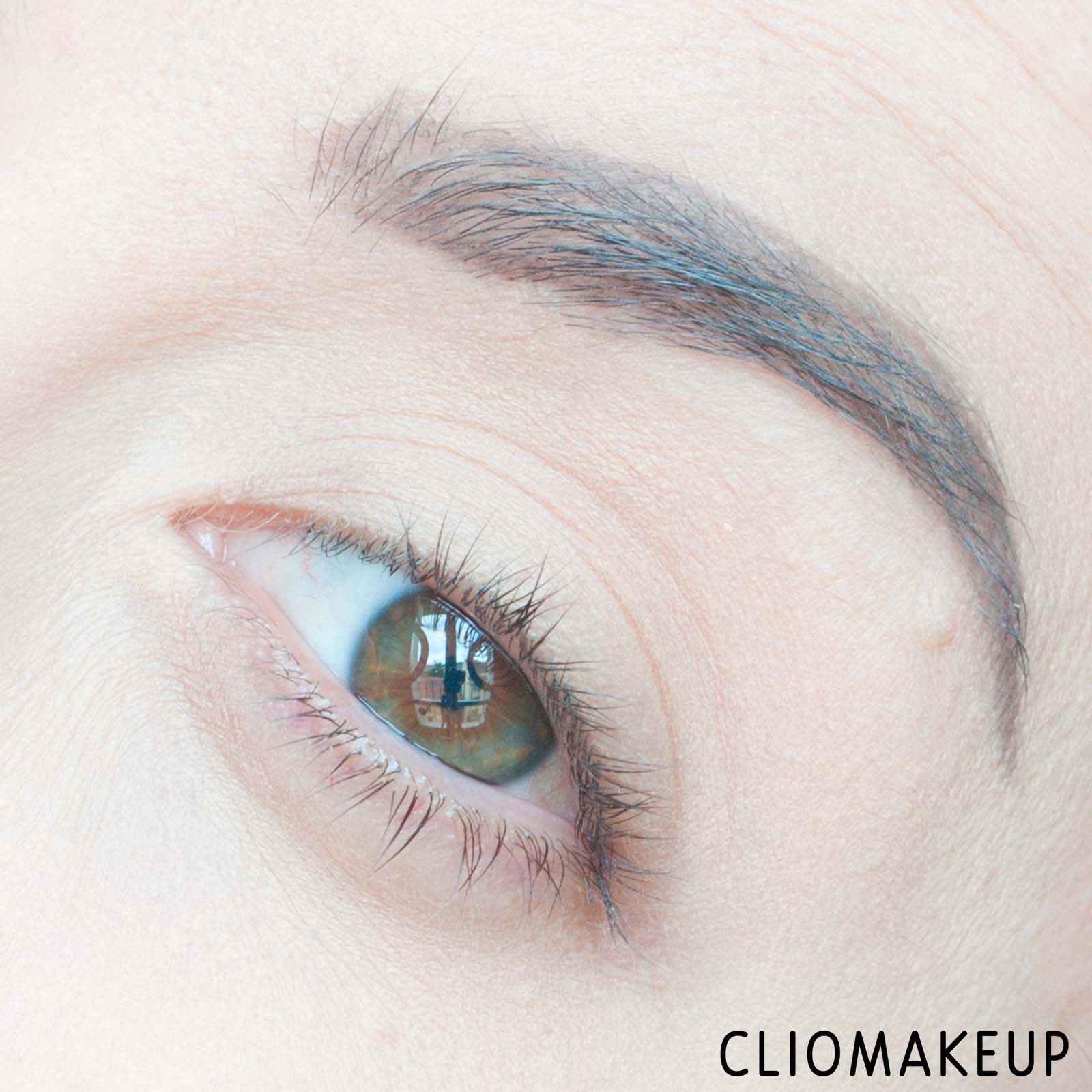 cliomakeup-recensione-mascara-deborah-24-ore-instant-maxi-volume-waterproof-mascara-10