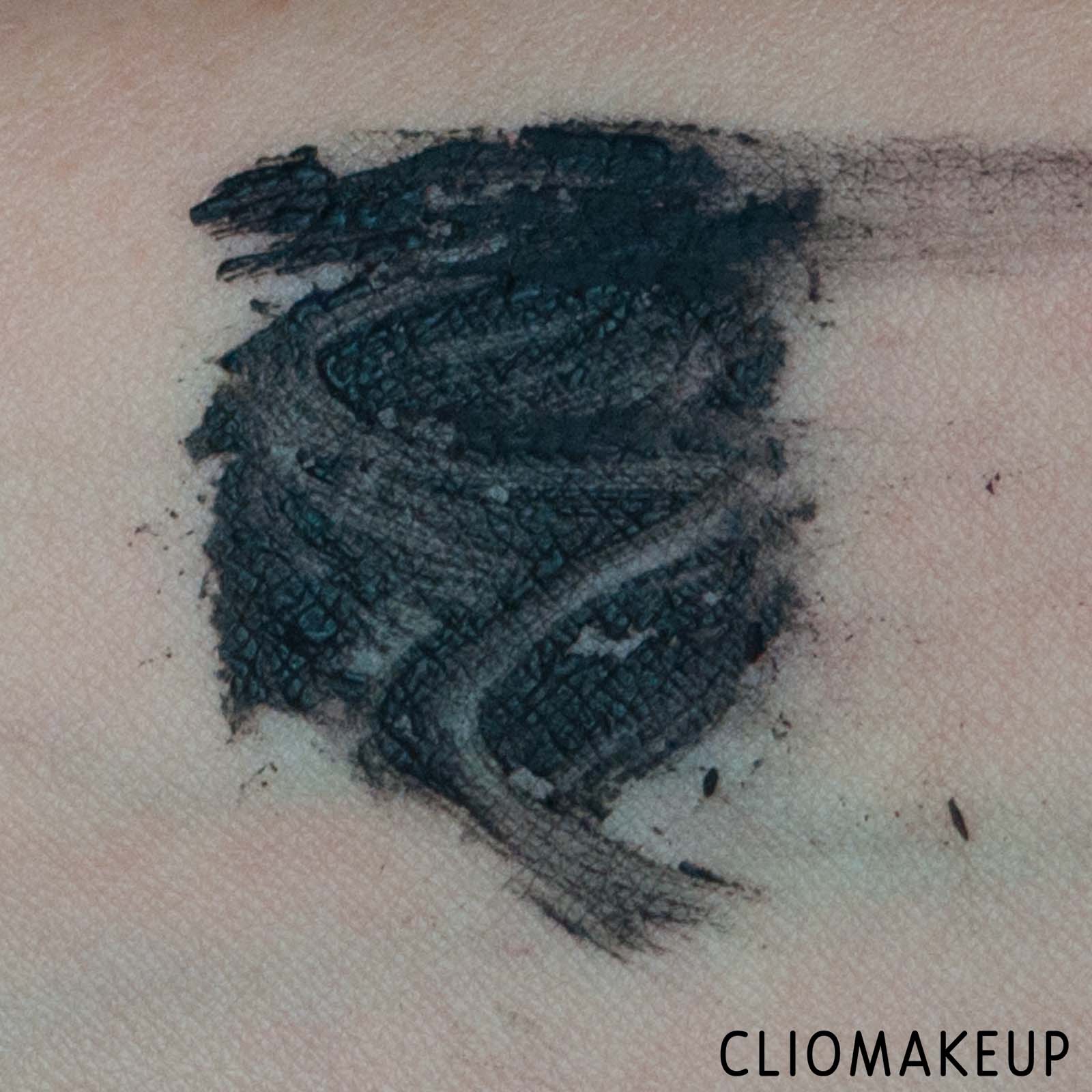 cliomakeup-recensione-mascara-deborah-24-ore-instant-maxi-volume-waterproof-mascara-9