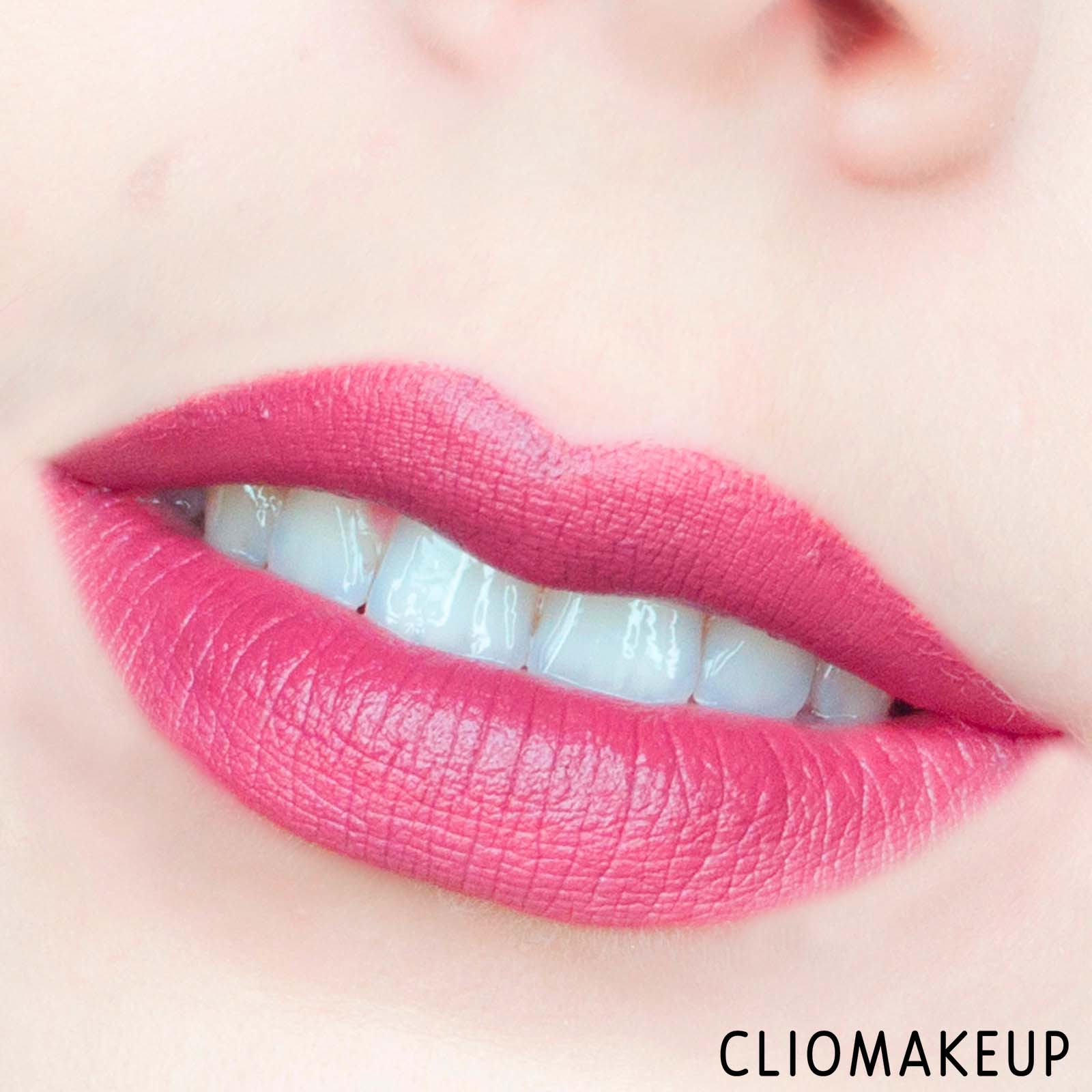 cliomakeup-recensione-rossetti-cremosi-mac-aladdin-matte-lipstick-13
