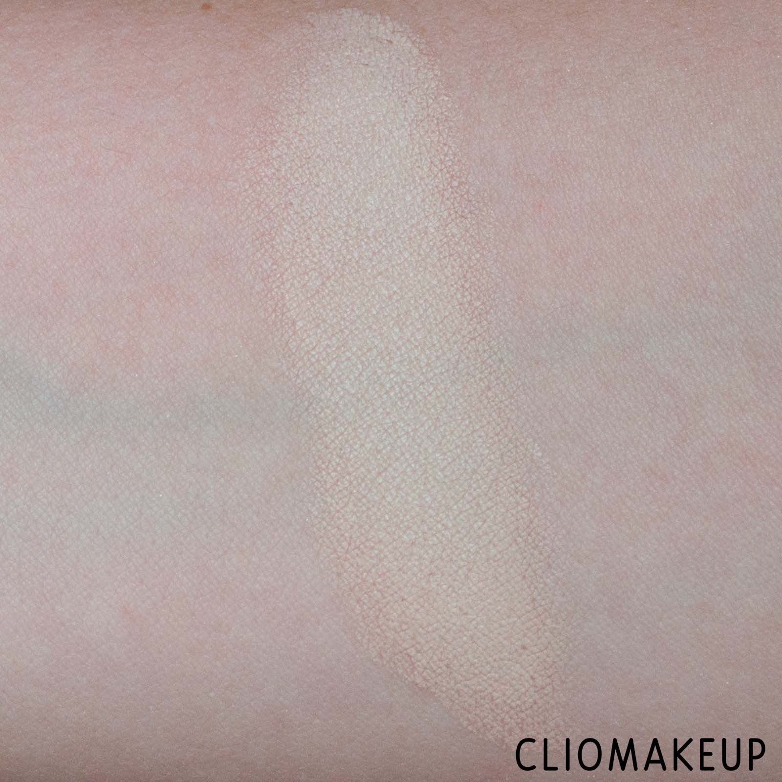 cliomakeup-recensione-correttore-wycon-all-night-party-concealer-9