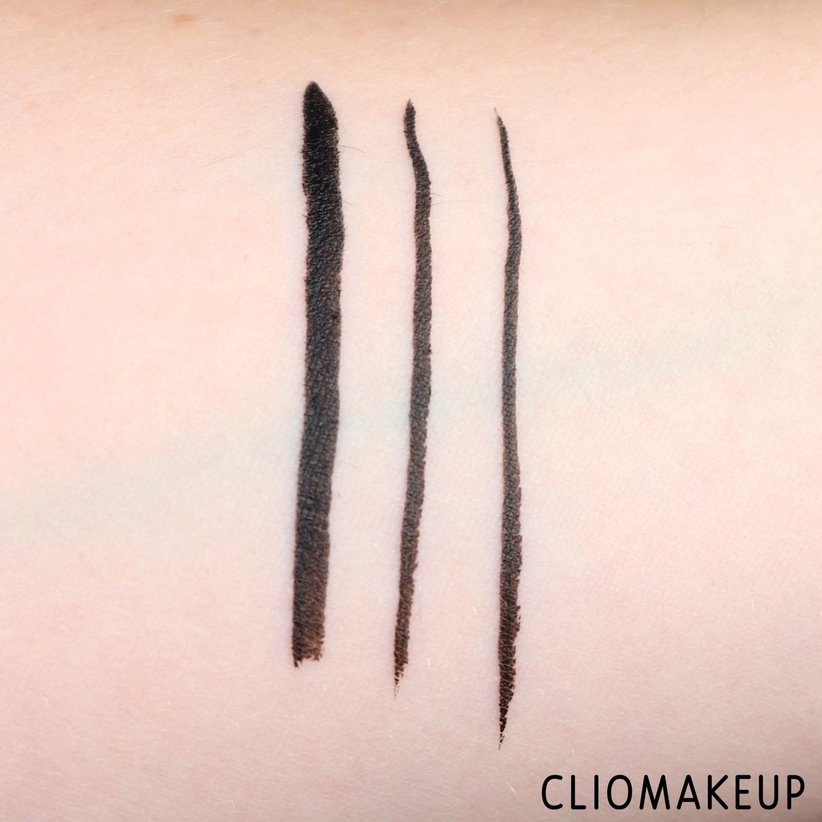cliomakeup-recensione-eyeliner-kat-von-d-ultra-ink-liner-7