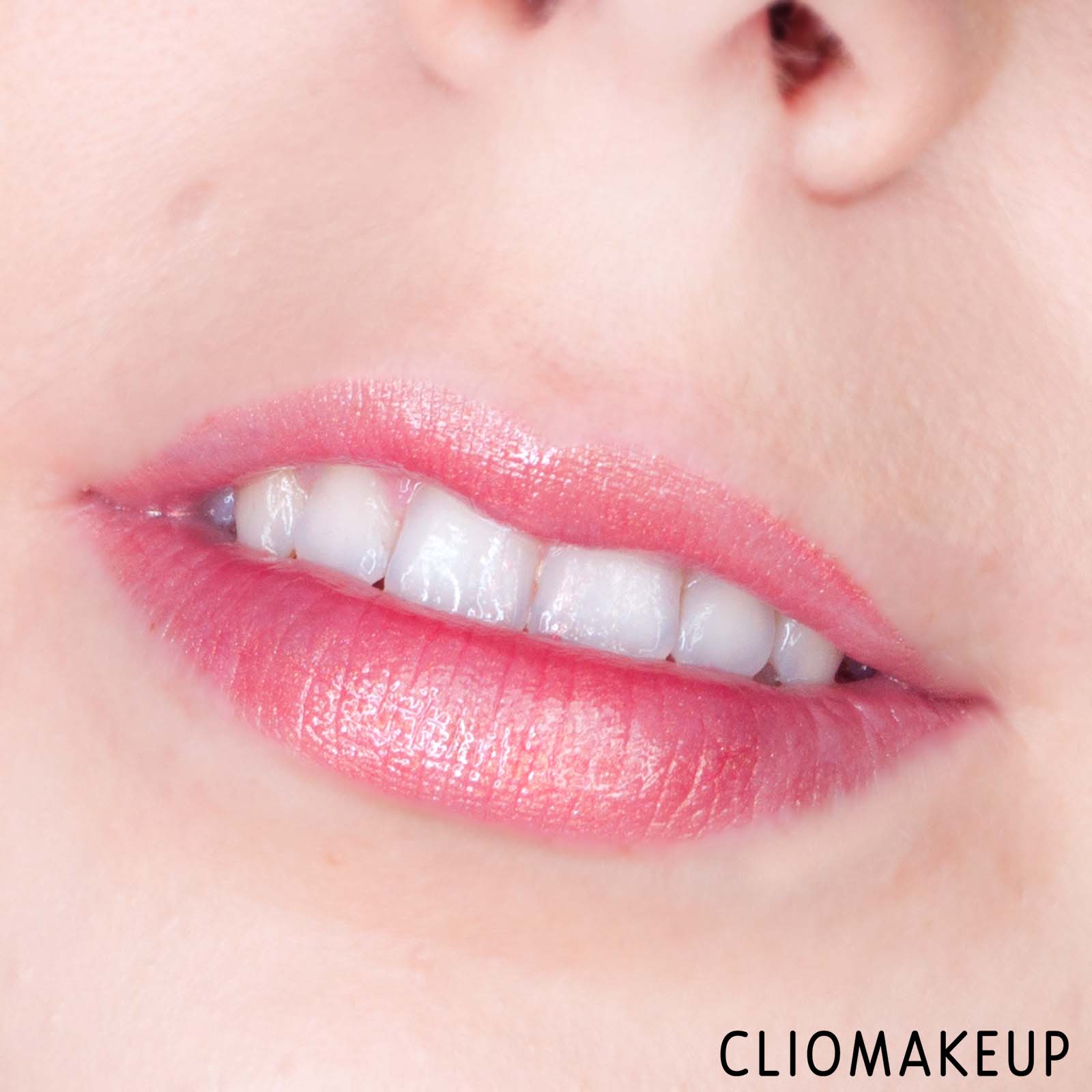 cliomakeup-recensione-gloss-hourglass-unreal-high-shine-volumizing-lip-gloss-11
