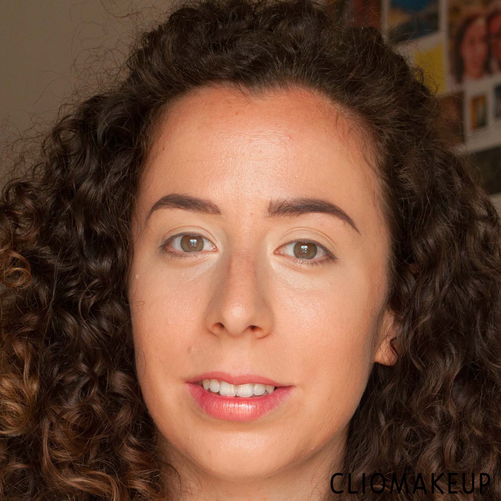 cliomakeup-recensione-gloss-hourglass-unreal-high-shine-volumizing-lip-gloss-12