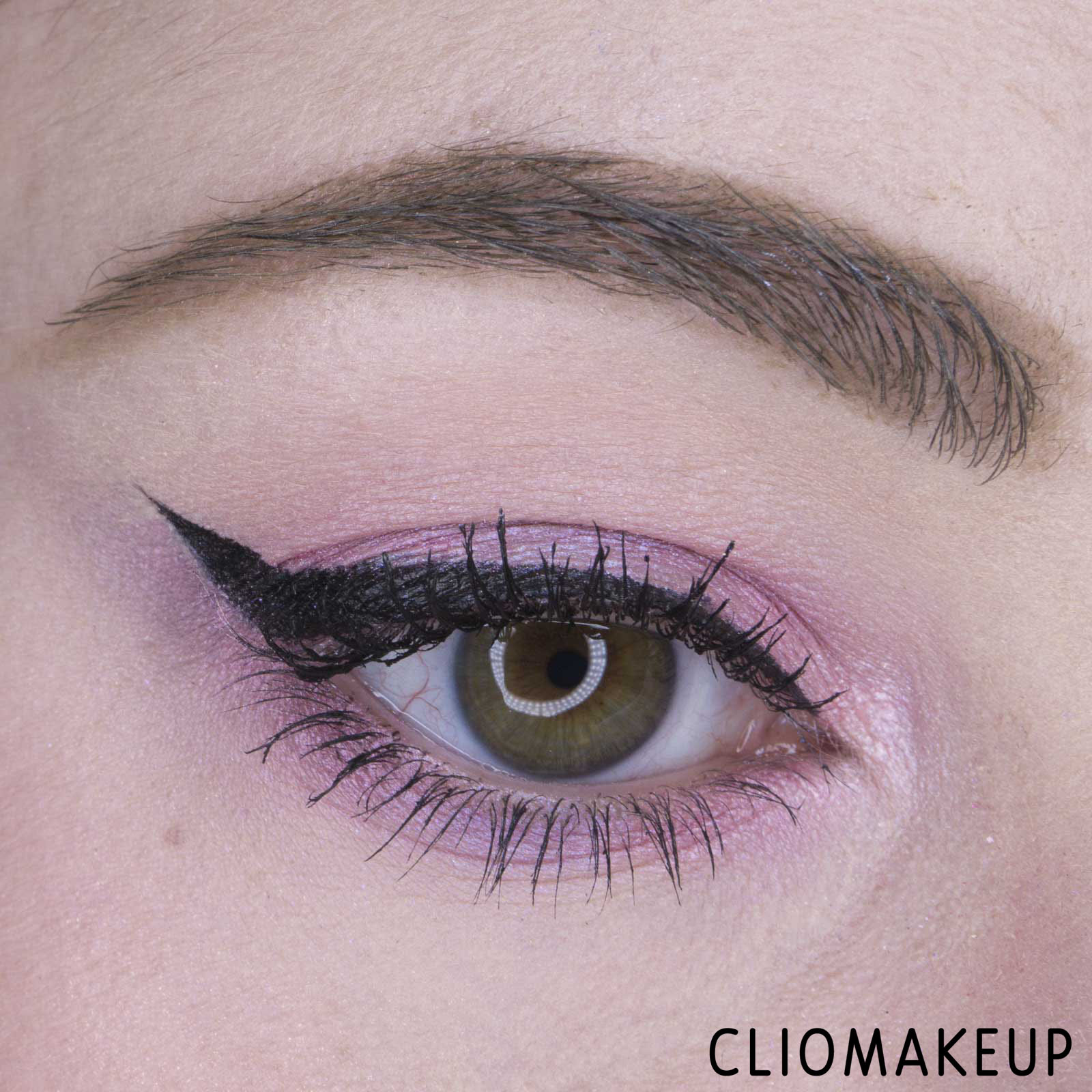 cliomakeup-recensione-lottie-london-stamp-liner-wing-edition-15