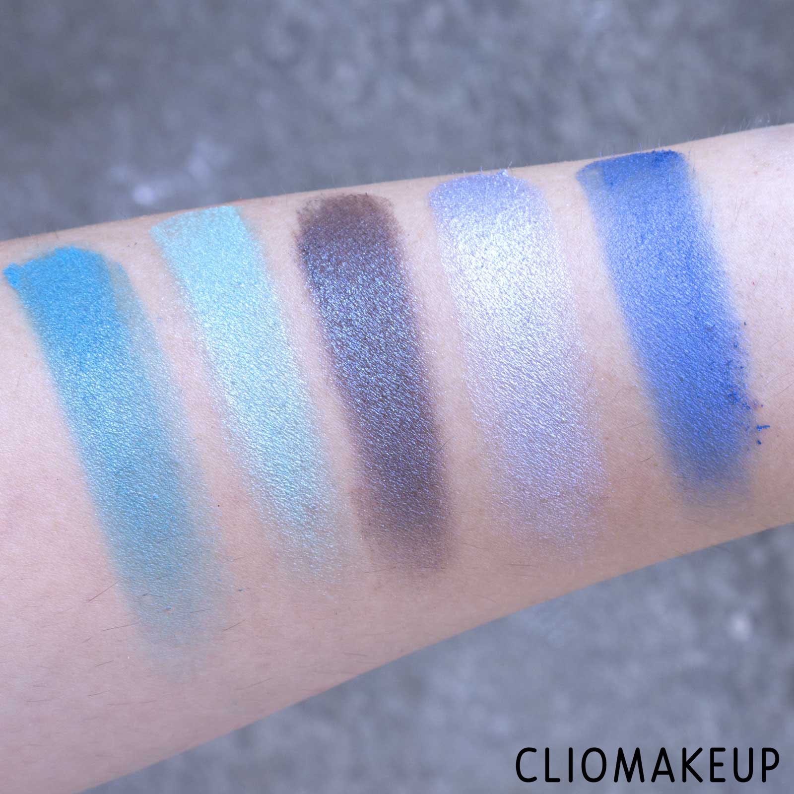 cliomakeup-recensione-palette-essence-mermaid-eyeshadow-box-6