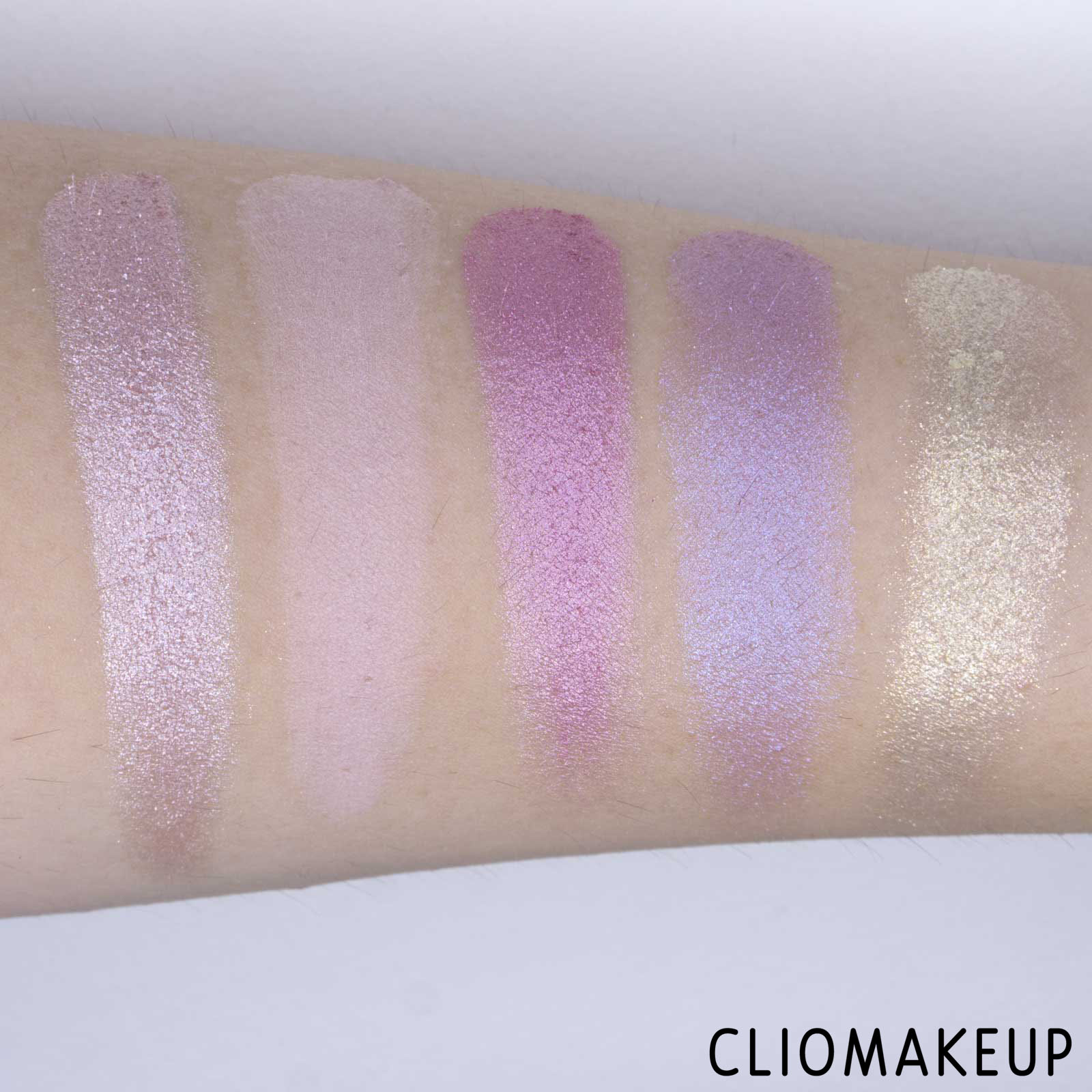 cliomakeup-recensione-palette-essence-mermaid-eyeshadow-box-9