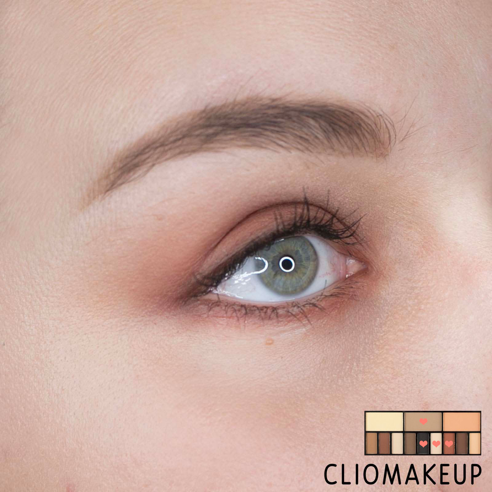 cliomakeup-recensione-palette-makeup-revolution-ultra-eye-contour-light-and-shade-16