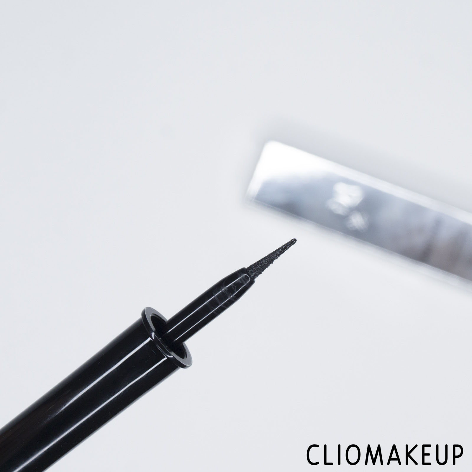 cliomakeup-recensione-eyeliner-lancome-artliner-eyeliner-5