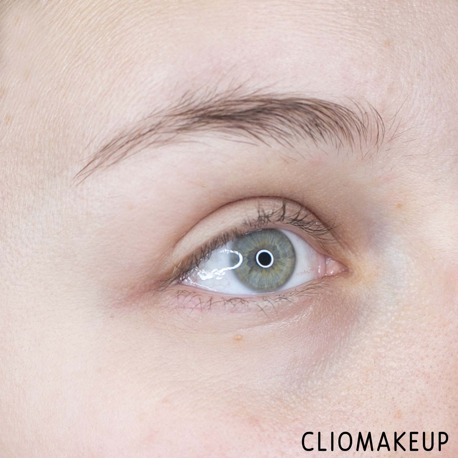 cliomakeup-recensione-mascara-urban-decay-perversion-waterpoof-mascara-8