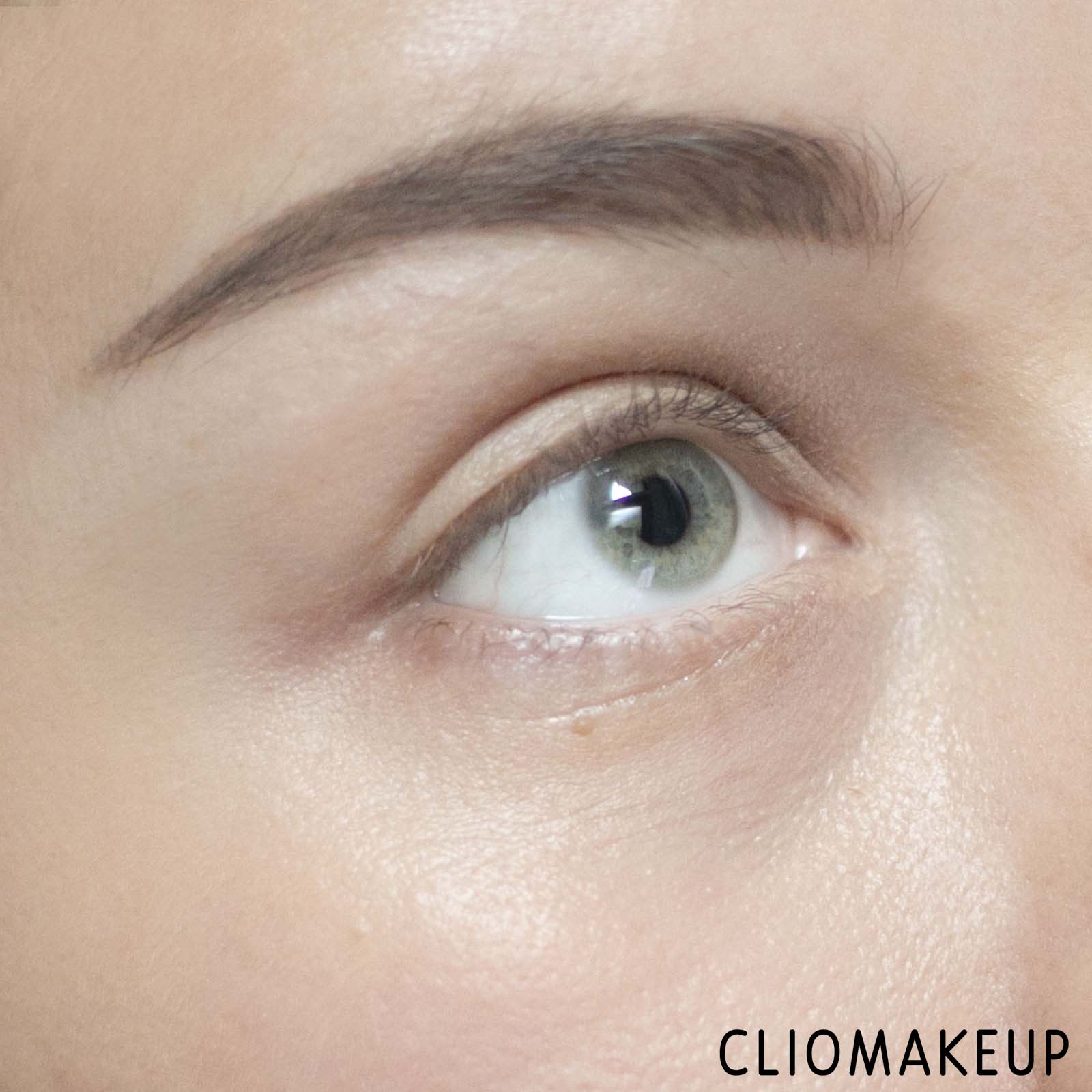 cliomakeup-recensione-correttore-wycon-savage-life-concealer-12