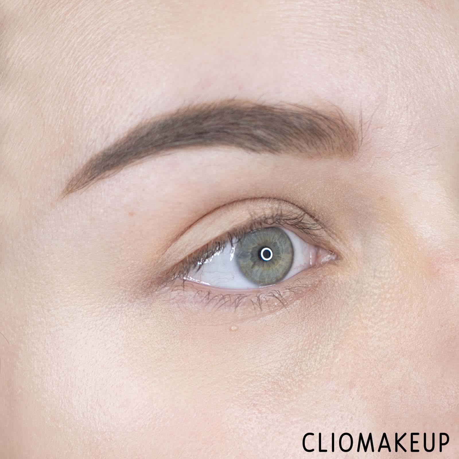 cliomakeup-recensione-correttore-wycon-instant-cover-concealer-13