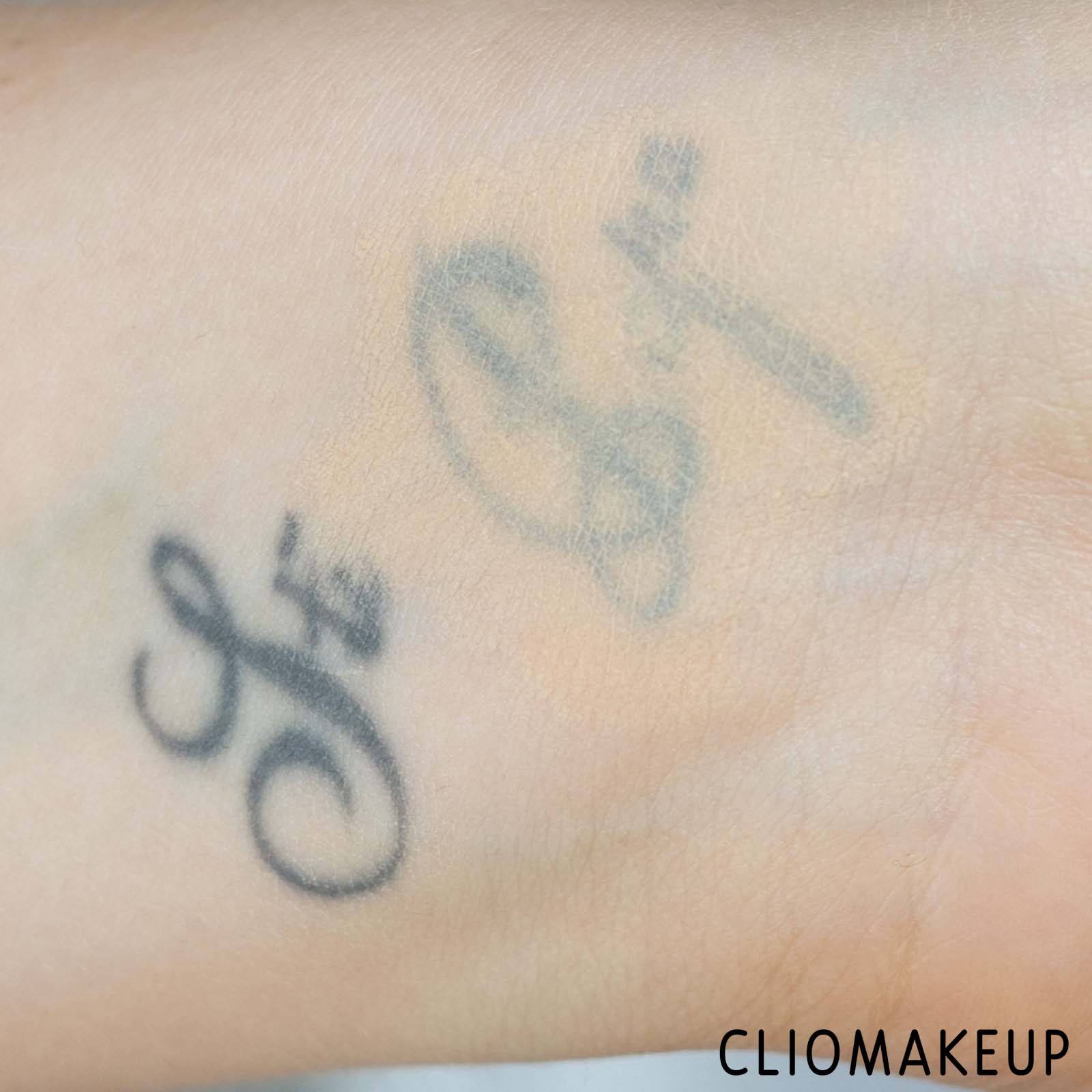 cliomakeup-recensione-correttore-wycon-instant-cover-concealer-8