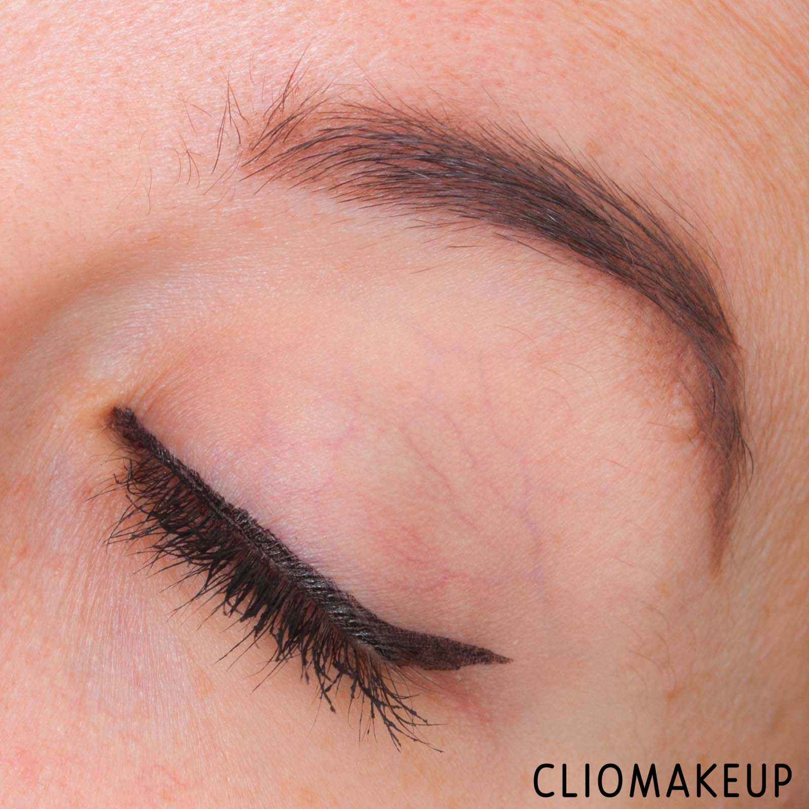 cliomakeup-recensione-eyeliner-kiko-pop-revolution-eye-marker-10