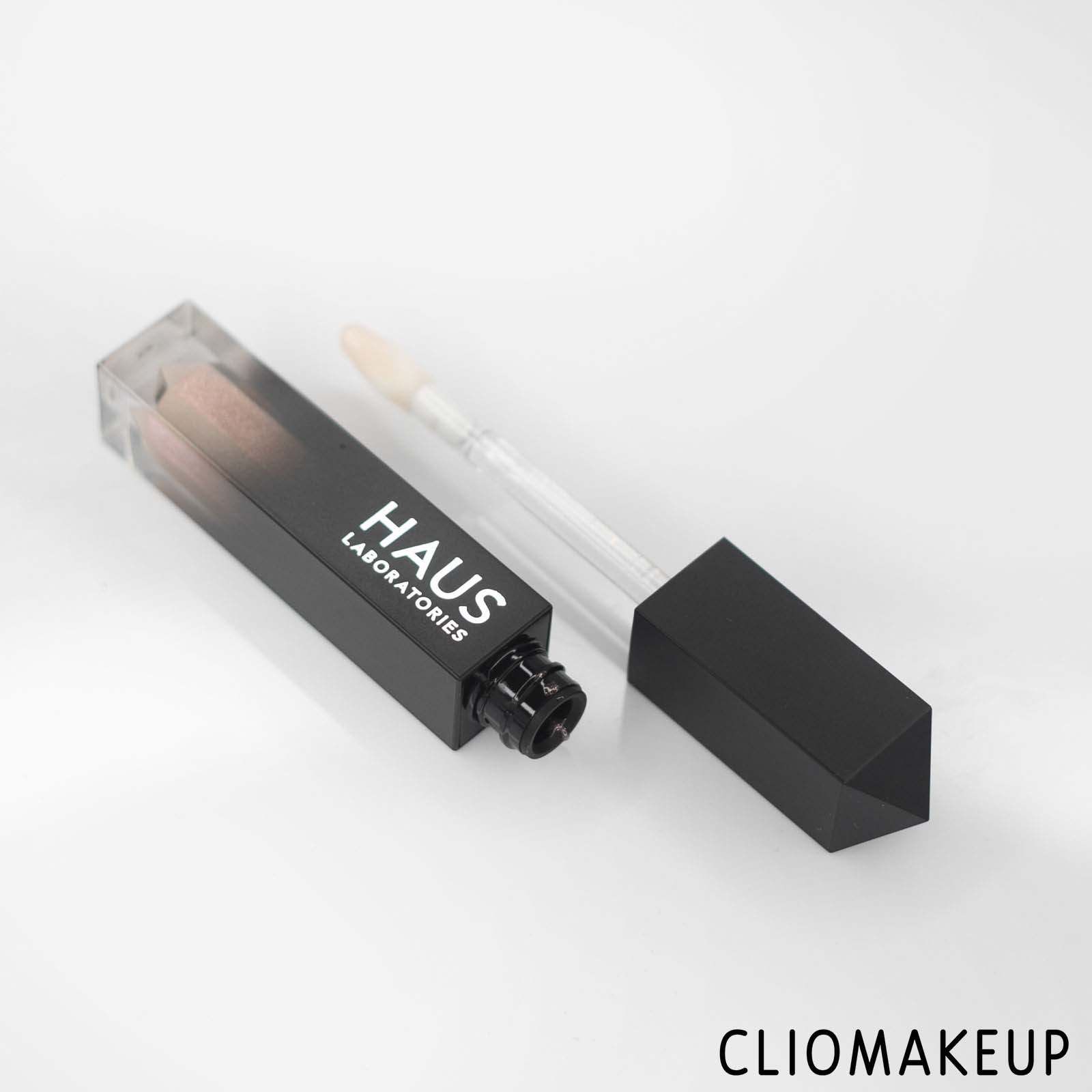 cliomakeup-recensione-gloss-haus-laboratories-le-riot-lip-gloss-5