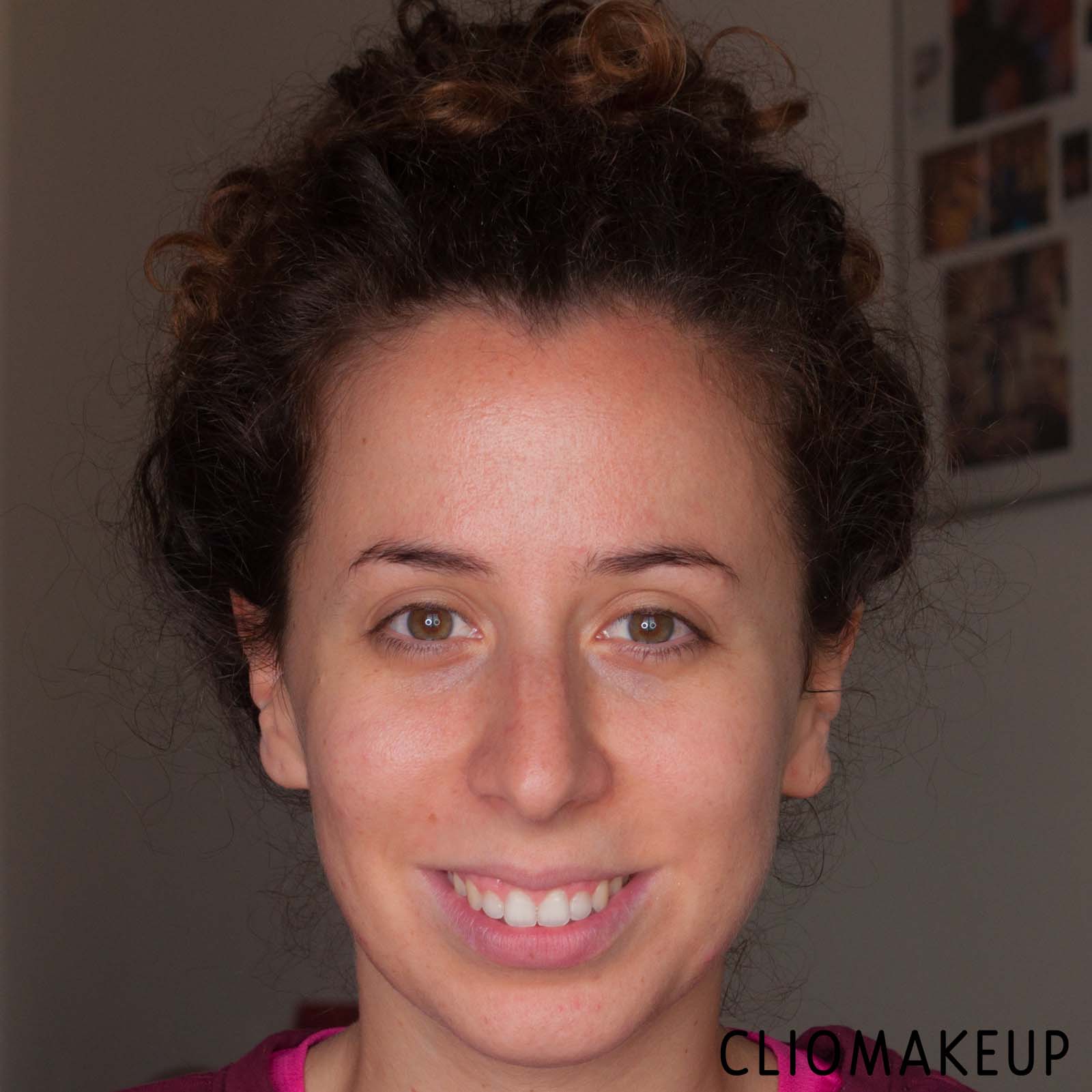 cliomakeup-recensione-mac-studio-fix-soft-matte-foundation-stick-11