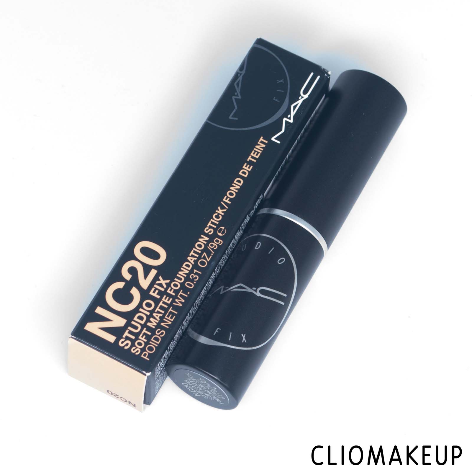 cliomakeup-recensione-mac-studio-fix-soft-matte-foundation-stick-4